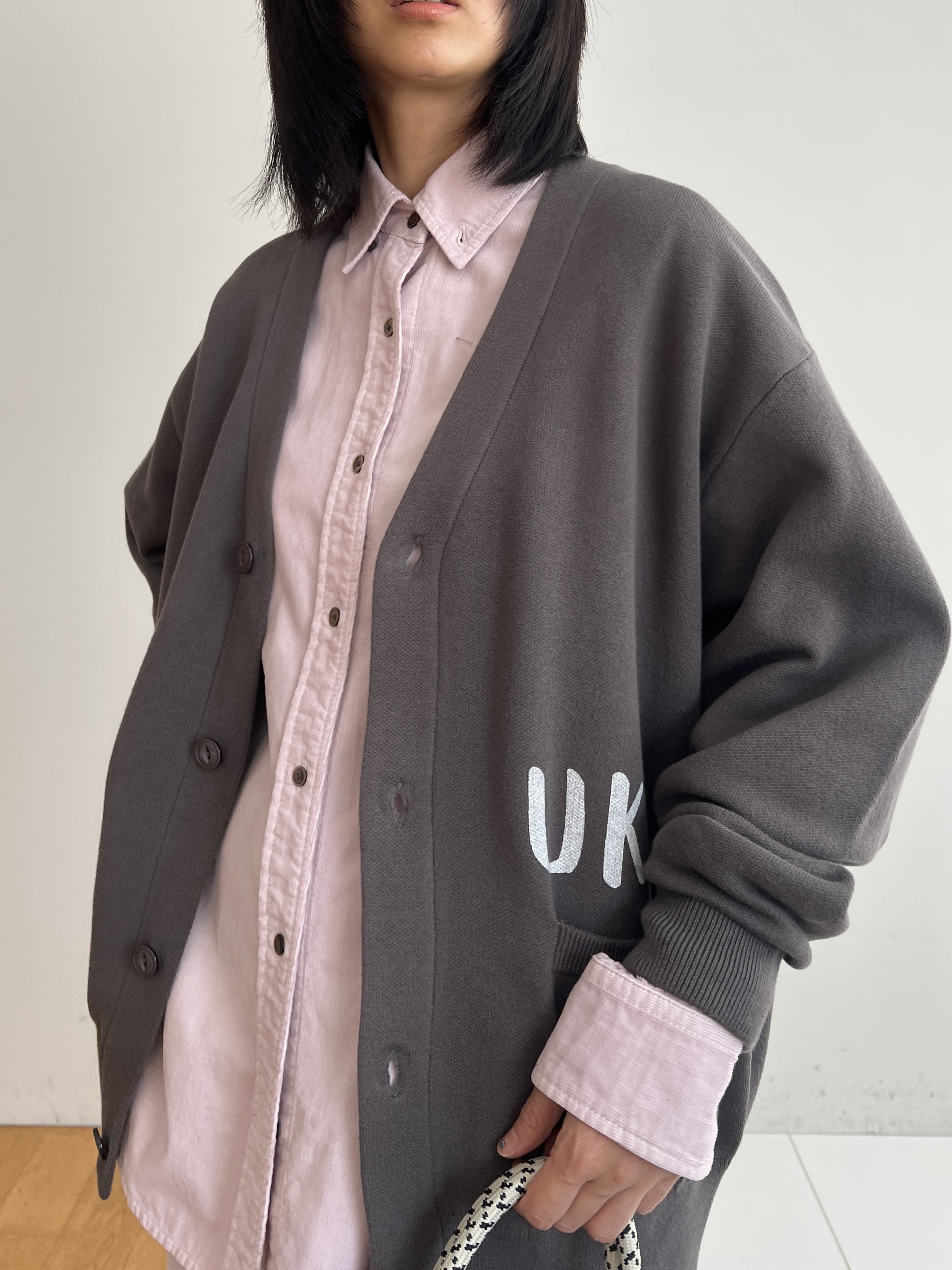 misaさんの「DRESSTERIOR｜【軽やかな着心地】コーデュロイ オーバーサイズシャツ」を使ったコーディネート