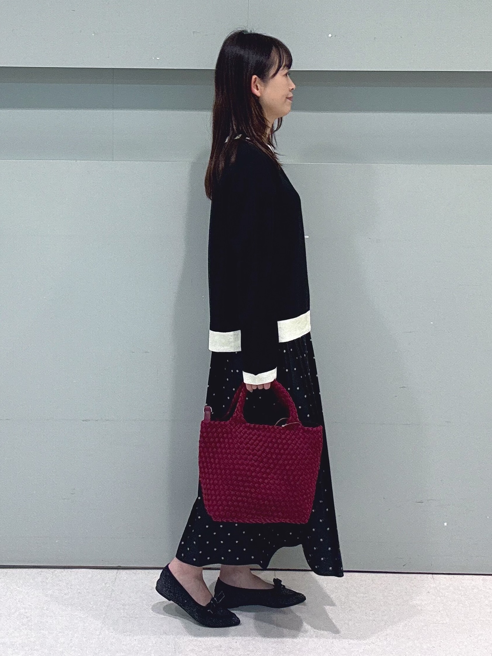 makiさんの「UNTITLED｜【アンサンブル可/上品映え】モールラインクルーネックニット」を使ったコーディネート