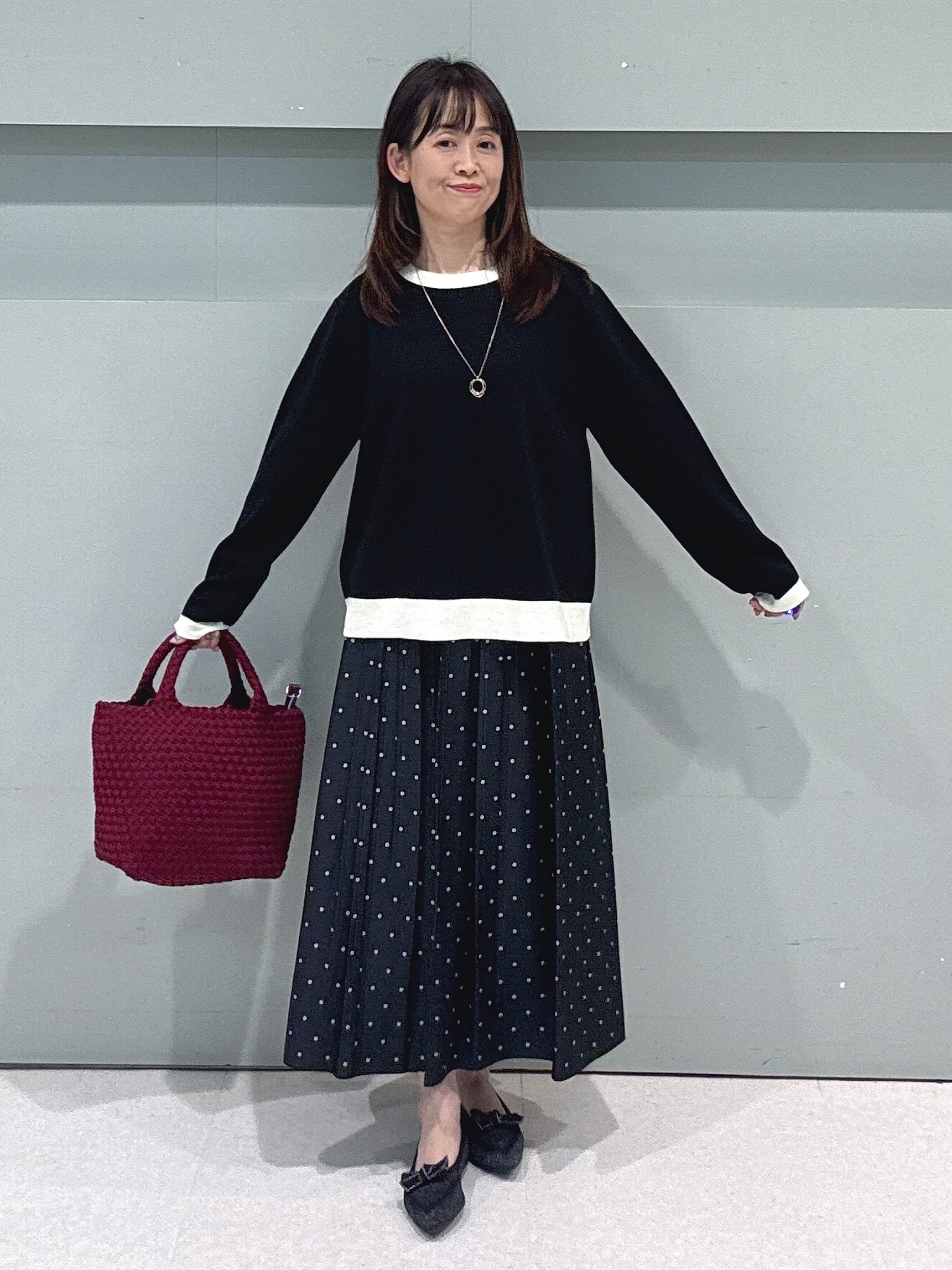 makiさんの「UNTITLED｜【アンサンブル可/上品映え】モールラインクルーネックニット」を使ったコーディネート