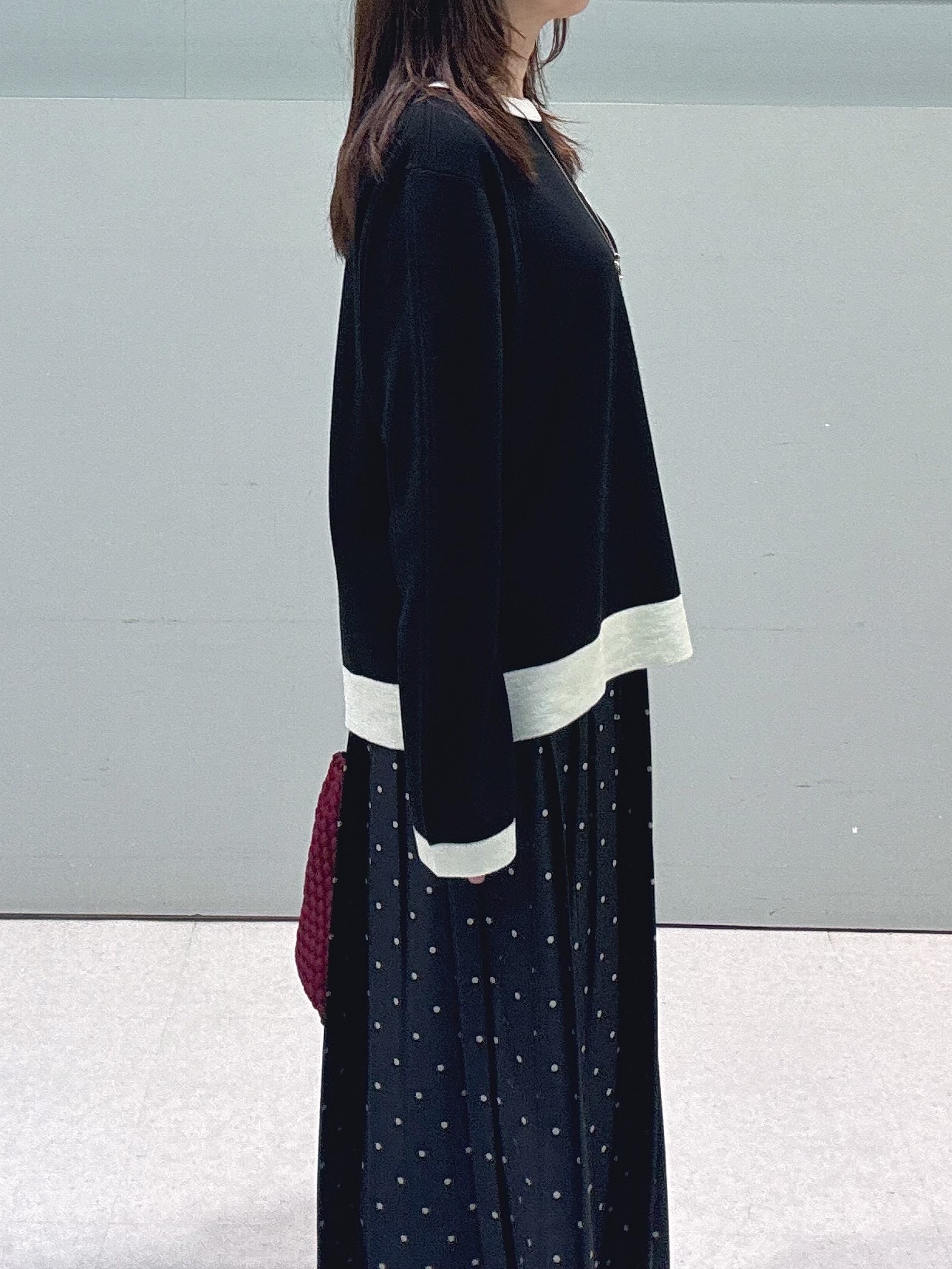 makiさんの「UNTITLED｜【アンサンブル可/上品映え】モールラインクルーネックニット」を使ったコーディネート