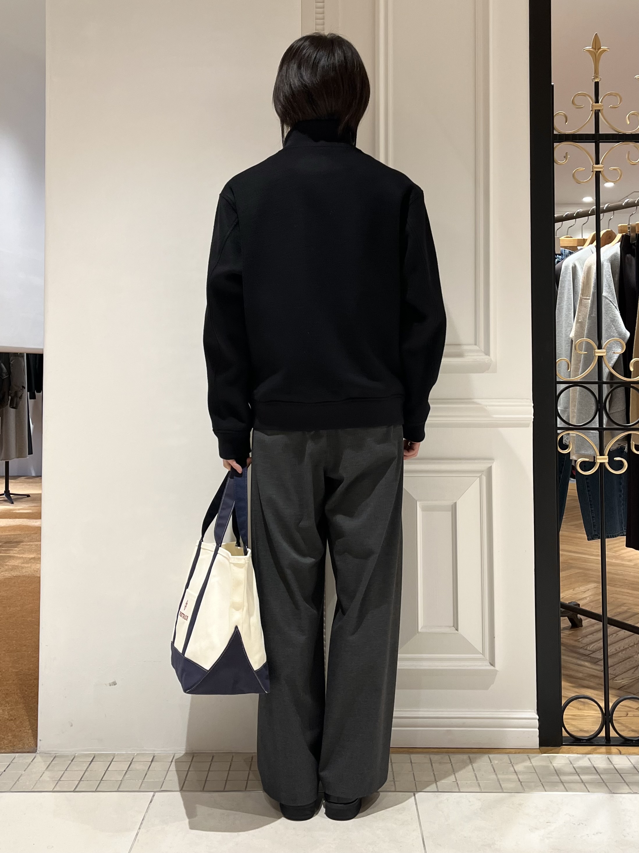 Watanabeさんの「DRESSTERIOR｜【干場義雅&times;DRESSTERIOR】リブジップアップブルゾン」を使ったコーディネート