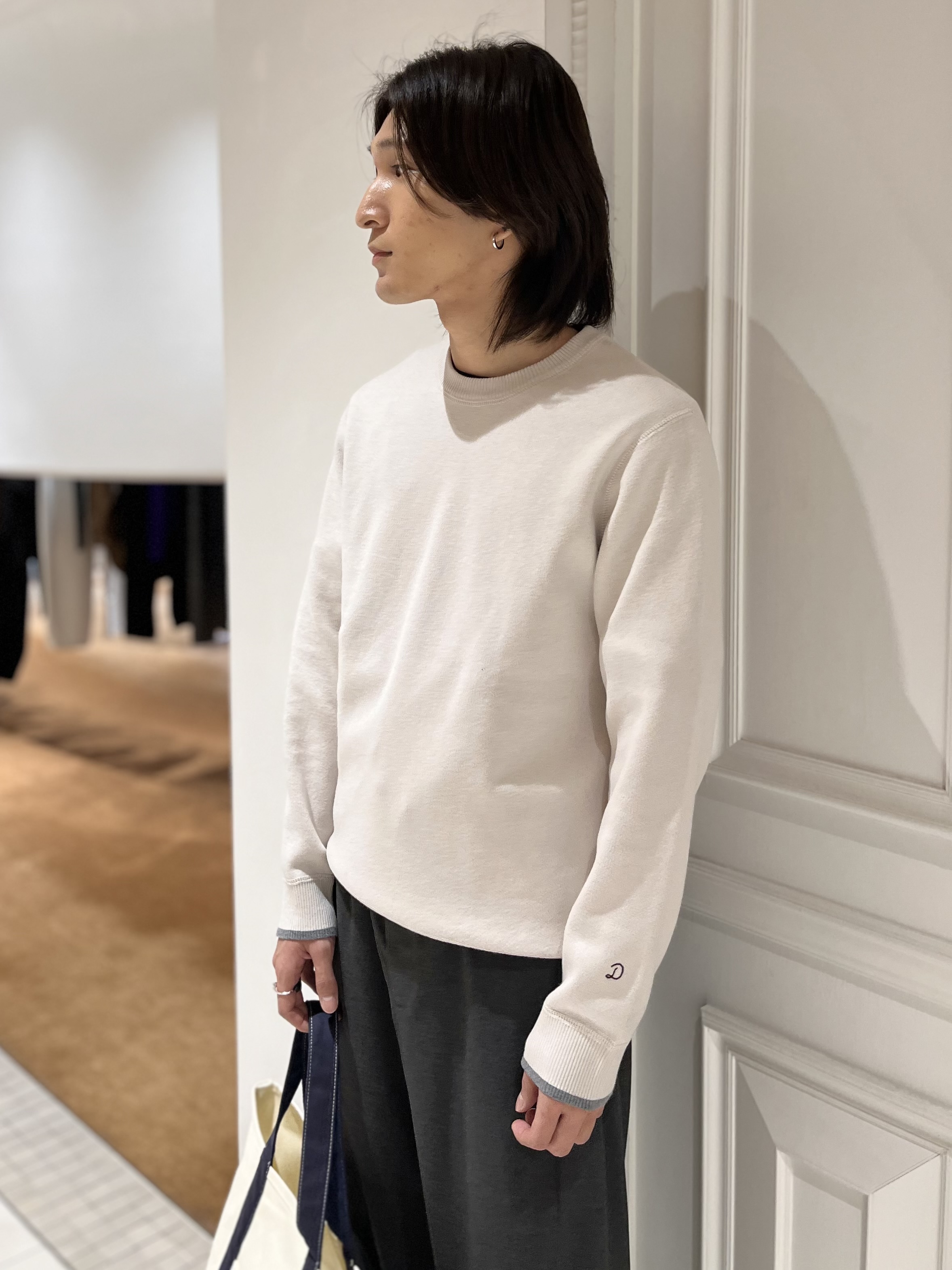 Watanabeさんの「DRESSTERIOR｜【6色展開/洗濯機可】コットンカシミヤ スムースニット」を使ったコーディネート