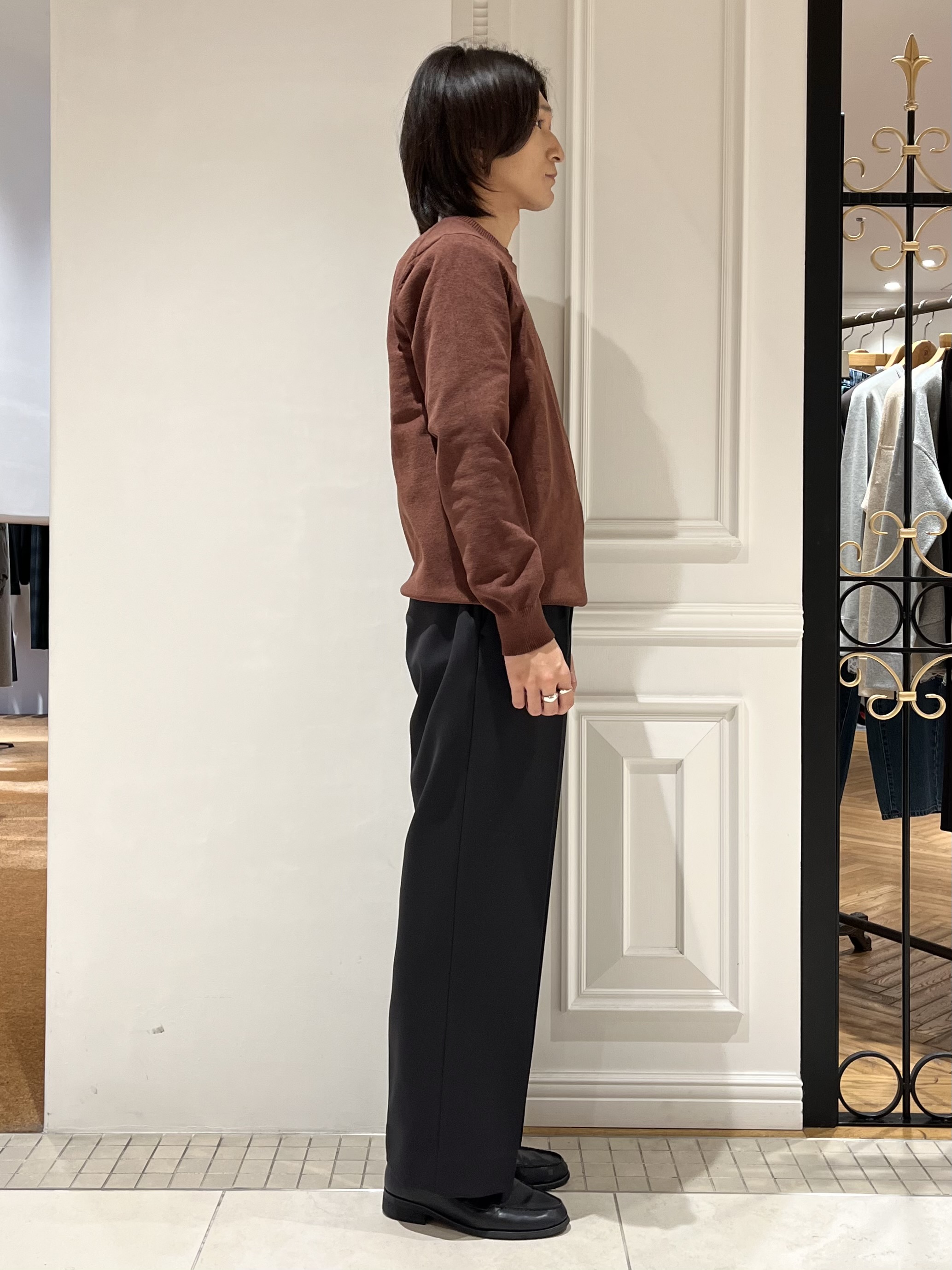Watanabeさんの「DRESSTERIOR｜クルーネック モールニット」を使ったコーディネート