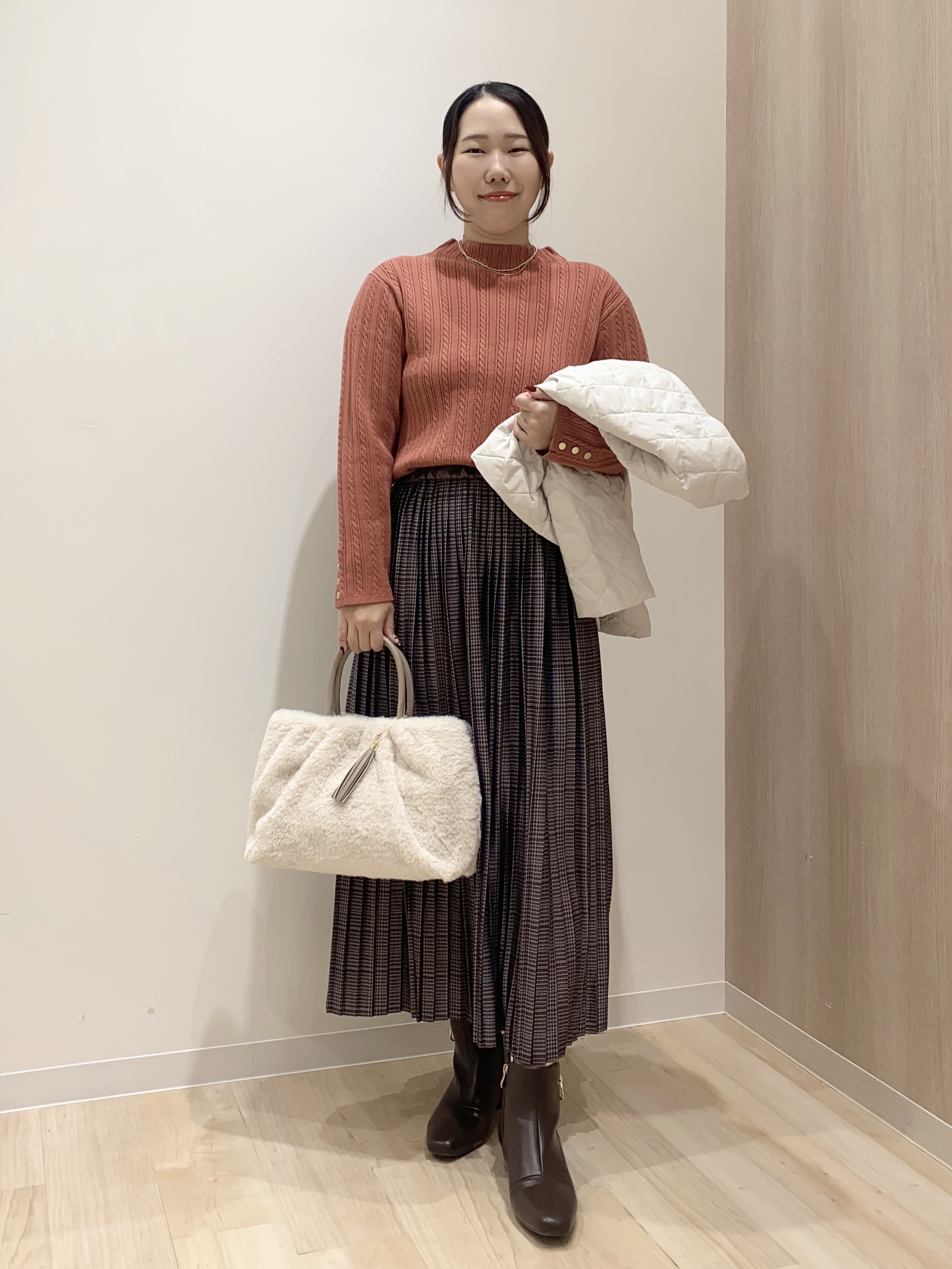 HANAさんの「grove｜【コートインでも着られる】ライトダウンジャケット」を使ったコーディネート