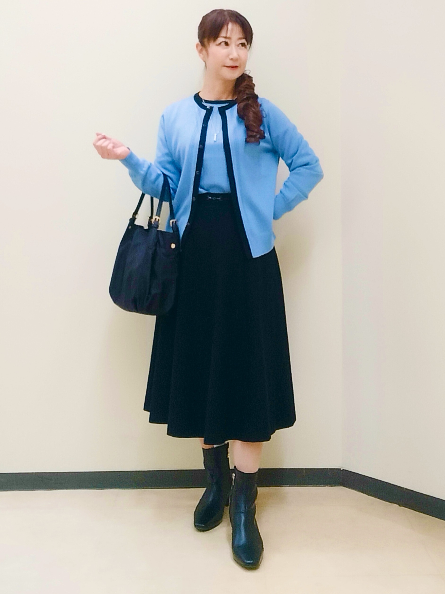 花さんの「Reflect｜【手洗い／アンサンブル可】フェミニンカーディガン」を使ったコーディネート