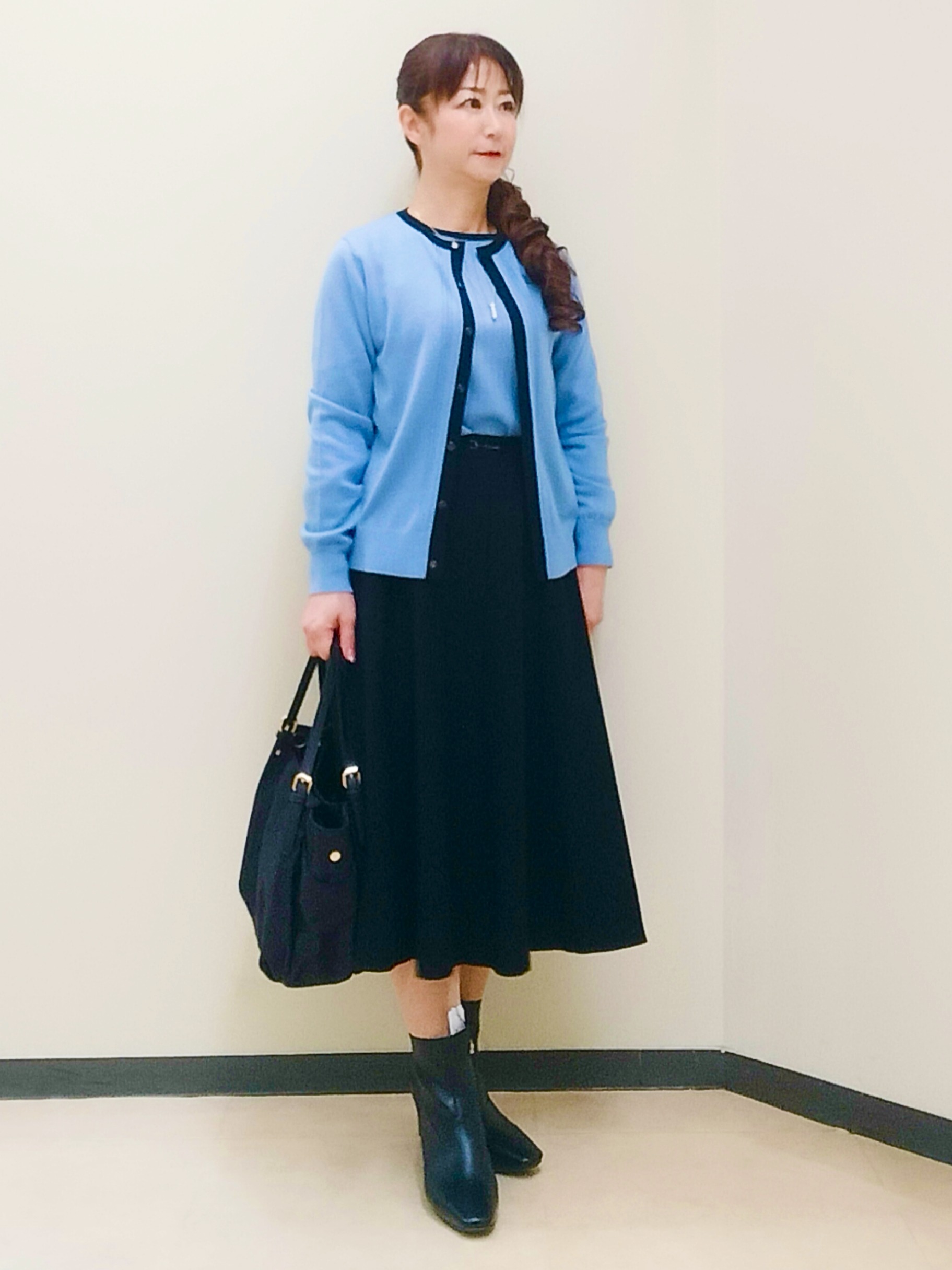 花さんの「Reflect｜【手洗い／アンサンブル可】フェミニンカーディガン」を使ったコーディネート