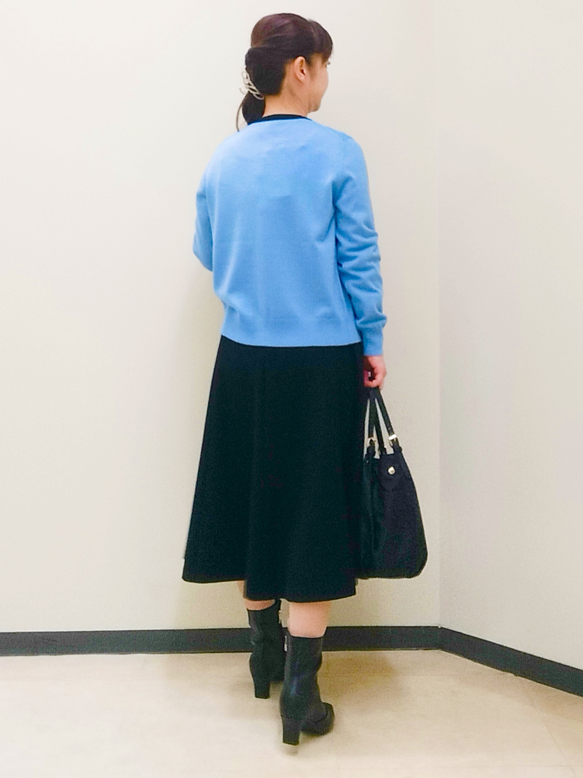 花さんの「Reflect｜【手洗い／アンサンブル可】フェミニンカーディガン」を使ったコーディネート