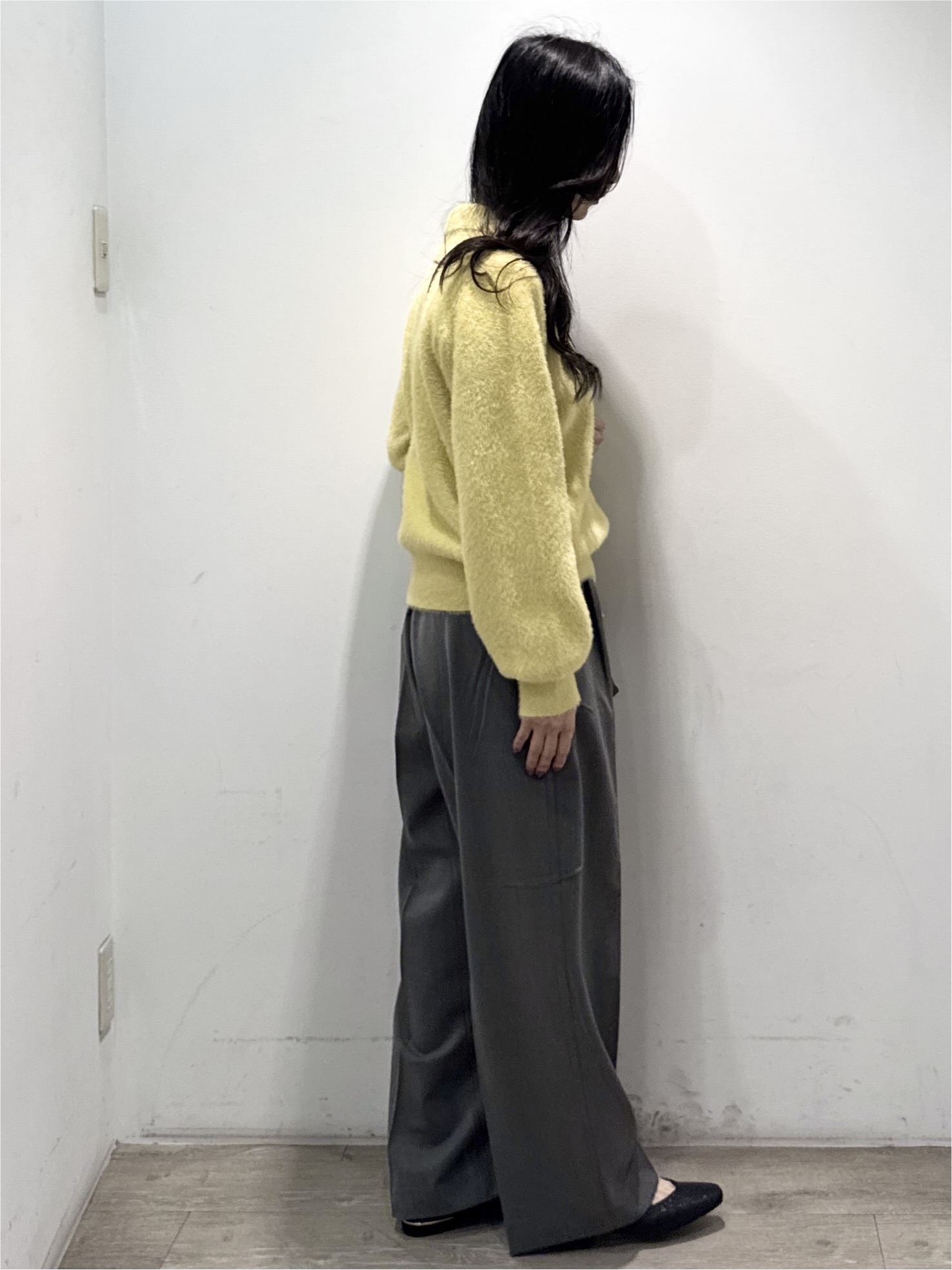 yuicciさんの「OPAQUE.CLIP｜フェザー襟付きニットカーディガン【洗濯機OK】」を使ったコーディネート