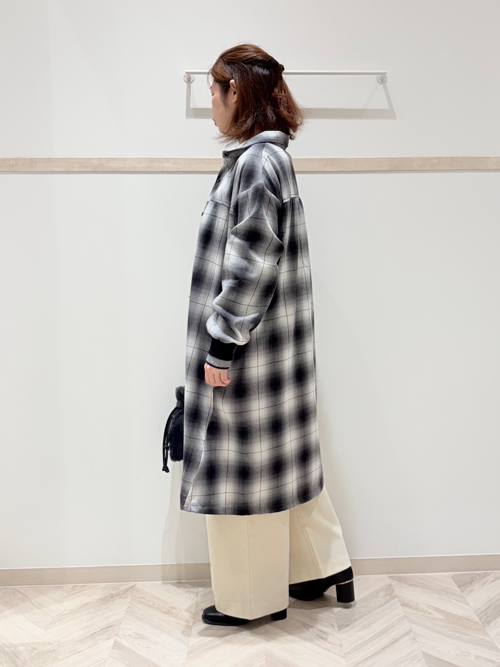 c_h_i_k_aさんの「SHOO･LA･RUE｜【S-LL/洗濯機可】フランネル チェックシャツワンピース」を使ったコーディネート