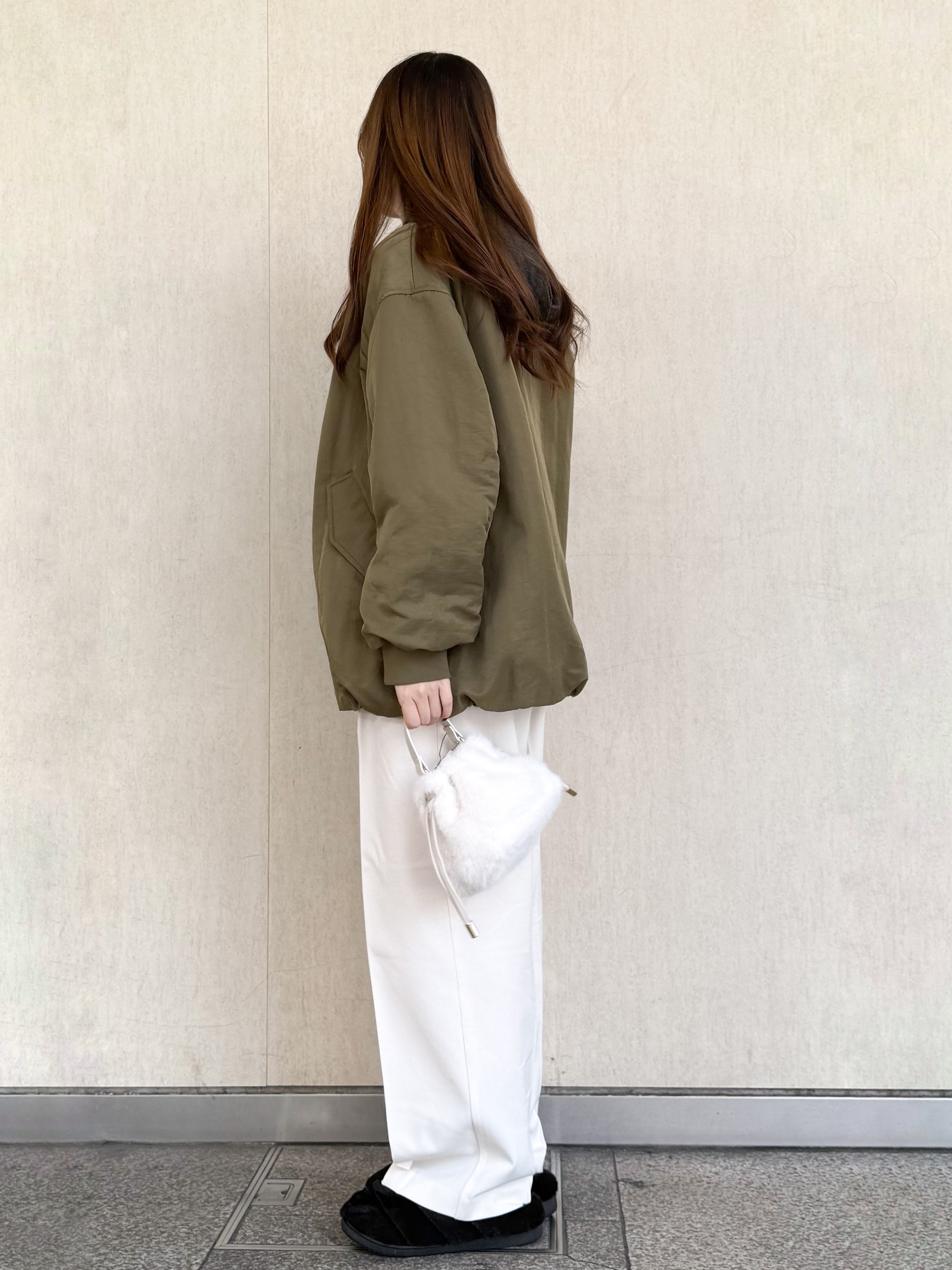 周 彩未さんの「OPAQUE.CLIP｜【保温中綿／撥水】ミドルMA－1《洗濯機OK》」を使ったコーディネート