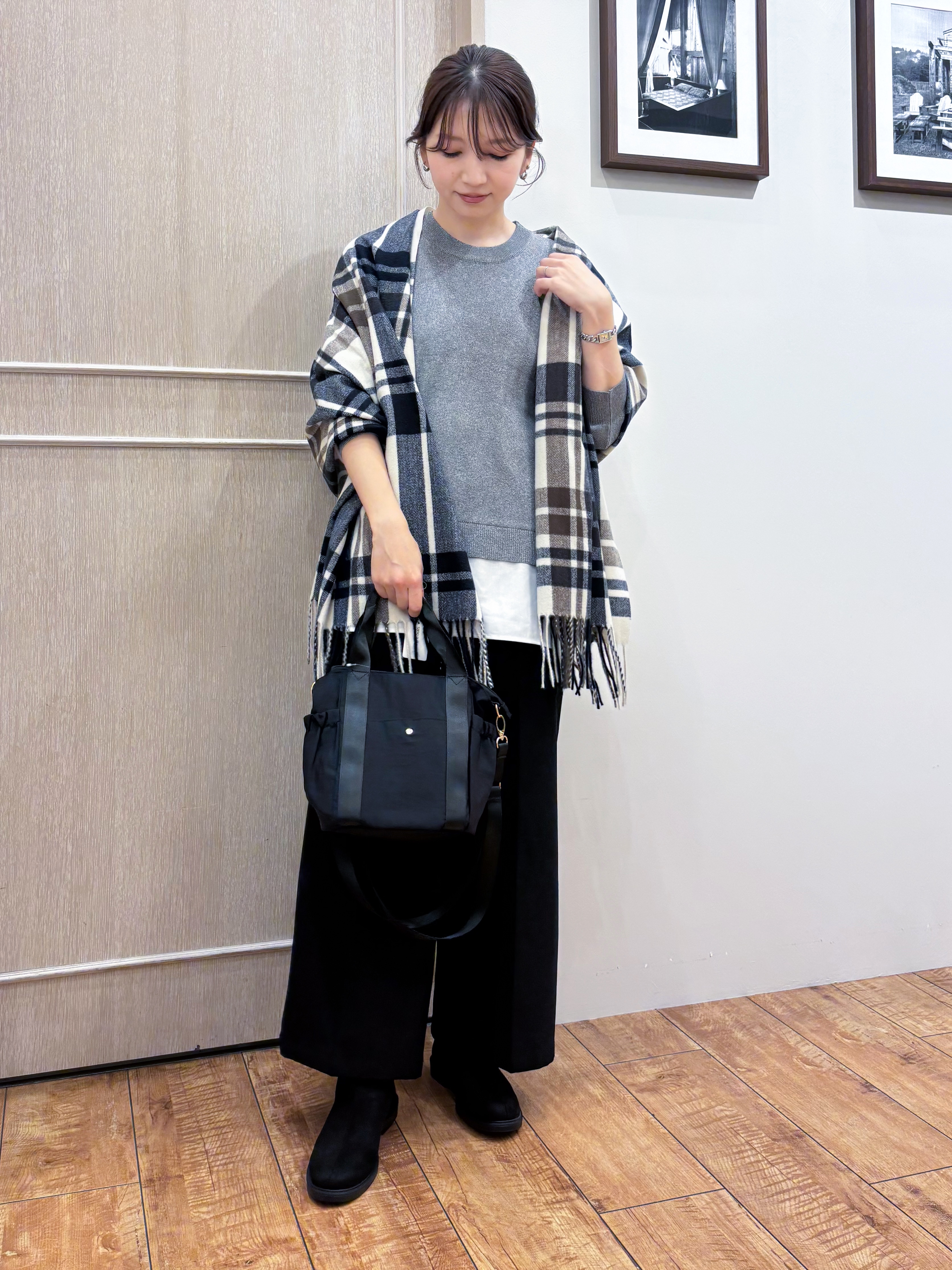 なみさんの「SHOO･LA･RUE｜【S-LL】着るだけできまる シャツレイヤード風 スポンディッシュニット」を使ったコーディネート
