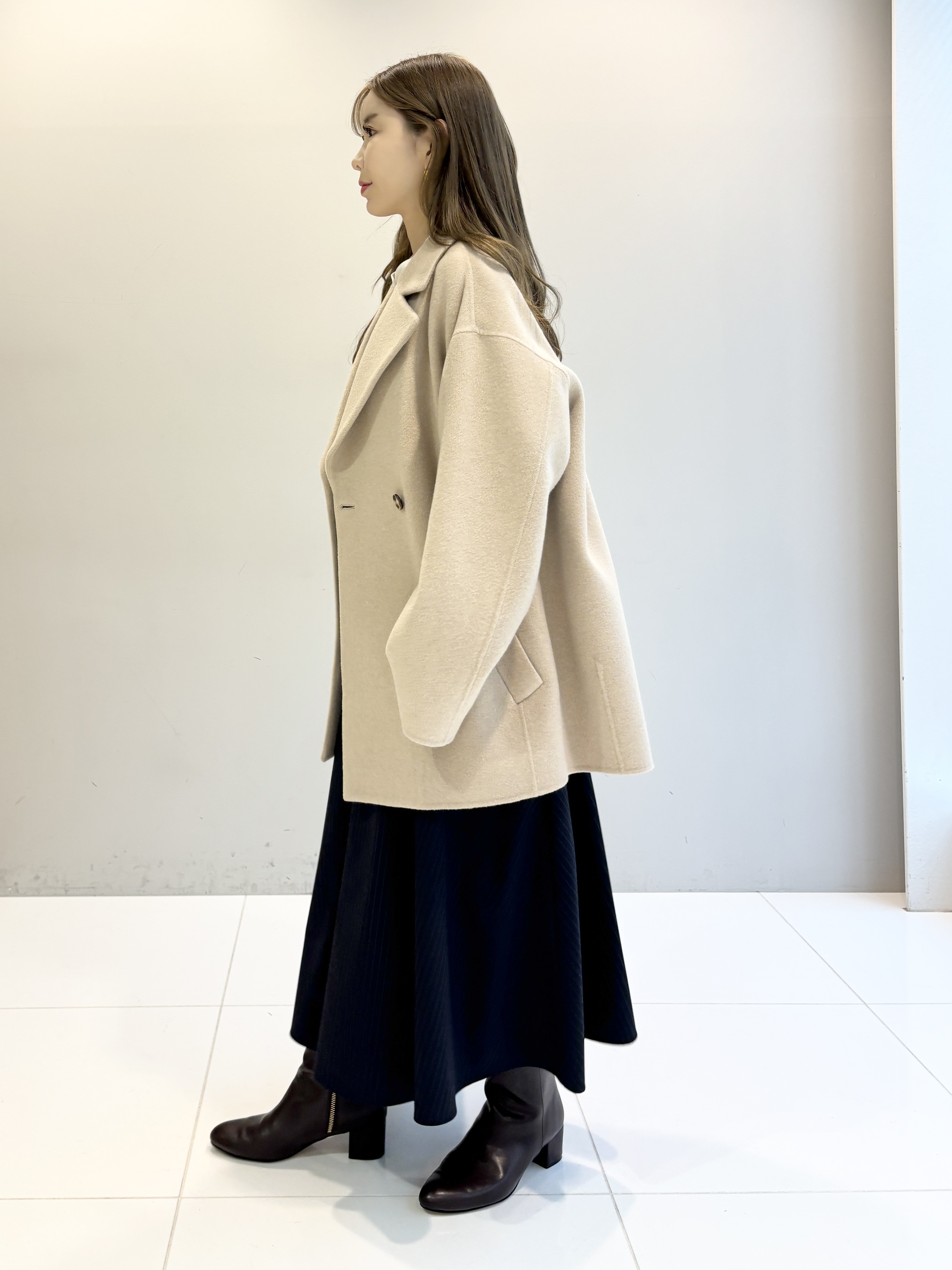 清水夏姫さんの「DRESSTERIOR｜【STORY11月号掲載】ウォッシャブルストライプシャツワンピース」を使ったコーディネート