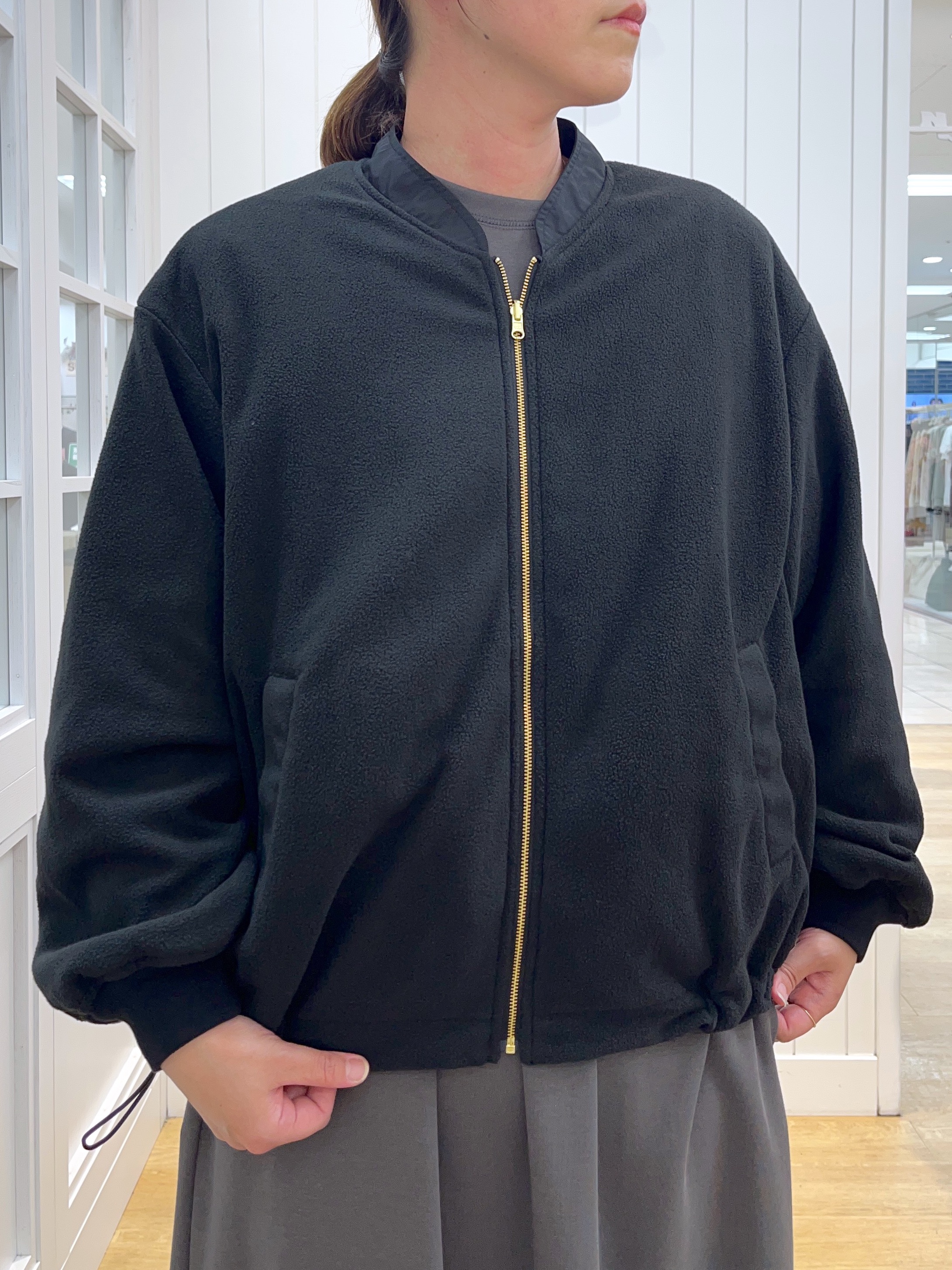 takayamaさんの「Dessin｜【洗える/楽にきれい見え】ライトダンボールドロストワンピース」を使ったコーディネート