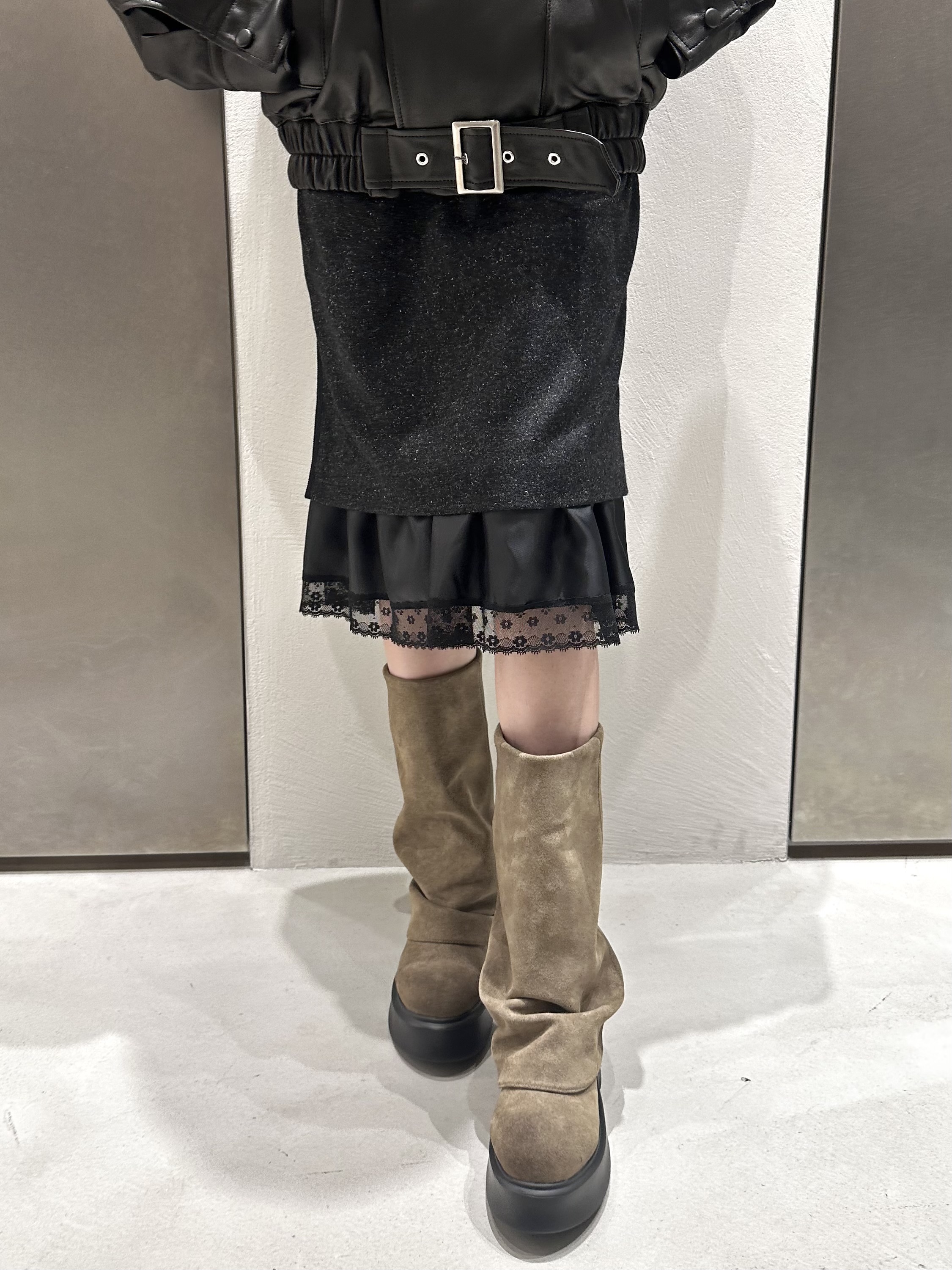 西村唯さんの「CODE A｜UKI UKI＊CODE A｜leather blouson」を使ったコーディネート