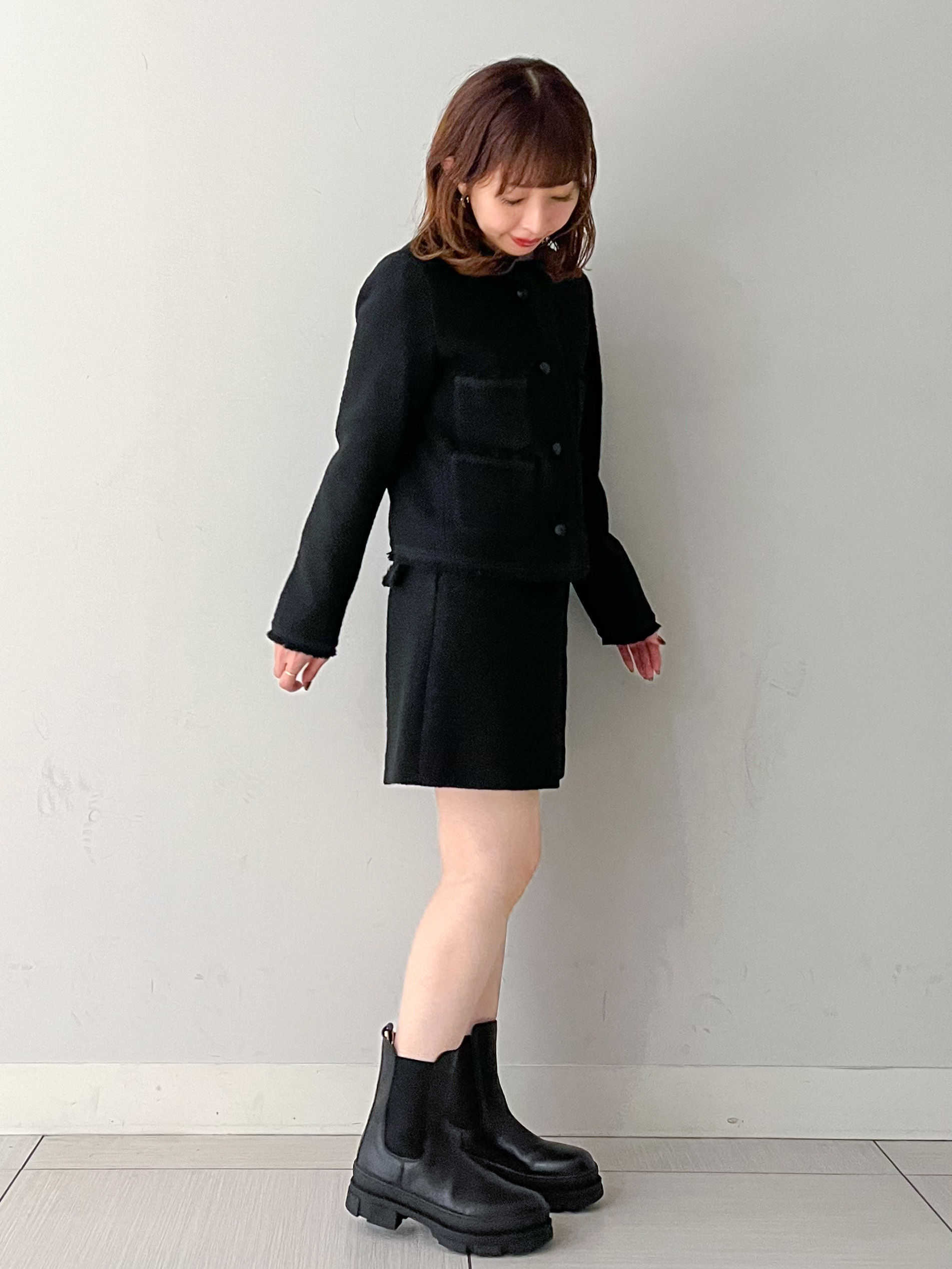 じゅんさんの「DRESSTERIOR｜【セットアップ可】イタリアンツイード ノーカラージャケット」を使ったコーディネート