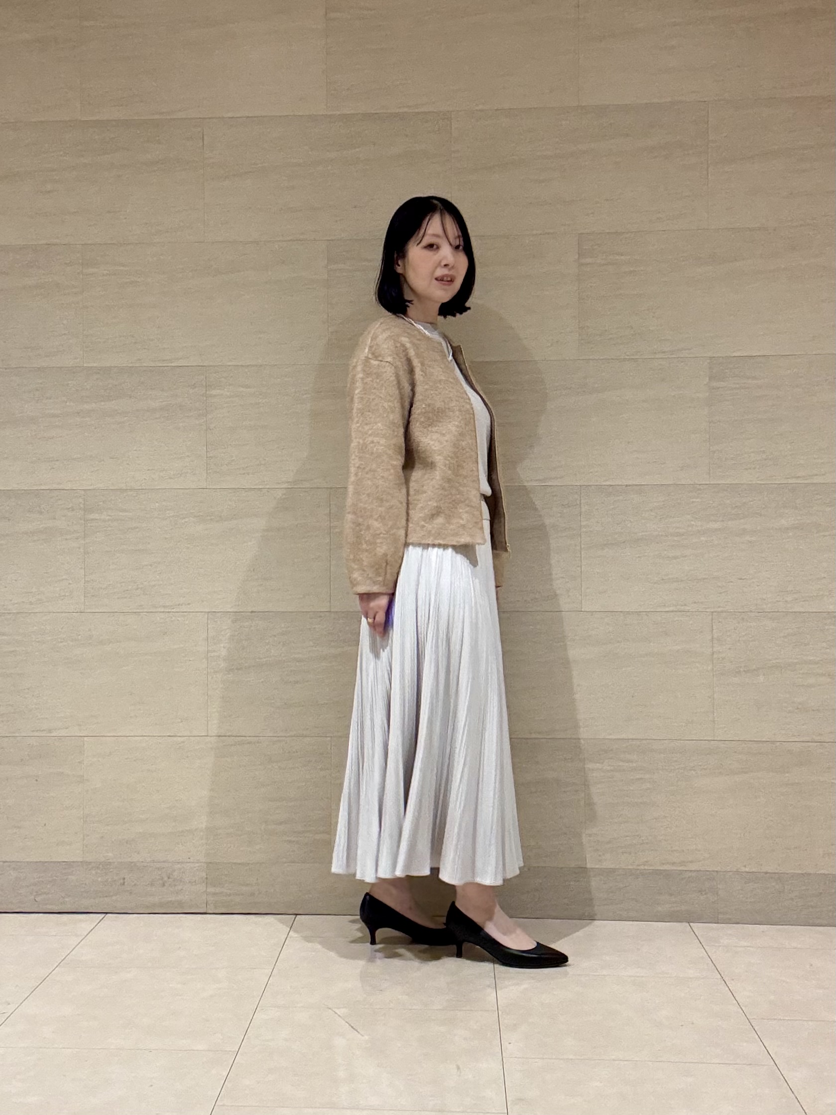 yさんの「UNTITLED｜【軽アウター/秋羽織り】シャギージップカーデ」を使ったコーディネート