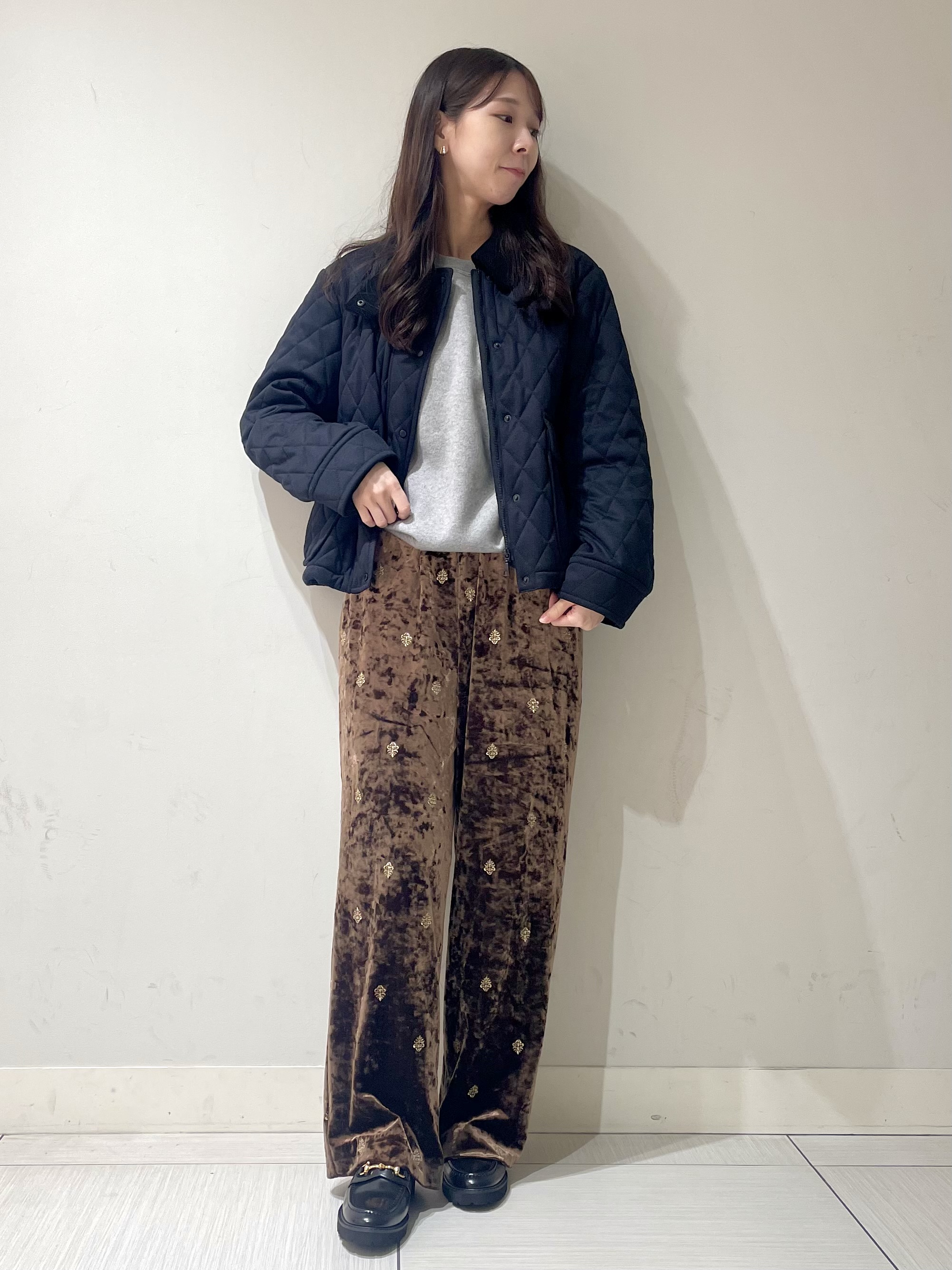 ことさんの「DRESSTERIOR｜【ショート丈/上品】ハンティングキルトブルゾン」を使ったコーディネート