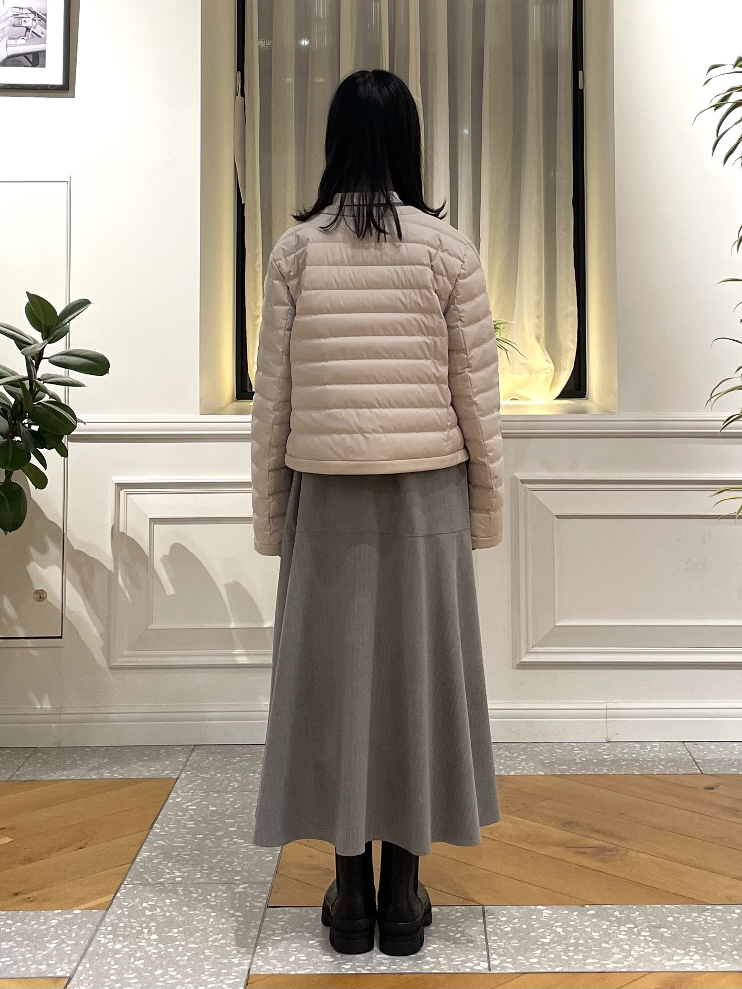Lilyさんの「DRESSTERIOR｜【STORY11月号掲載】ウォッシャブルストライプシャツワンピース」を使ったコーディネート