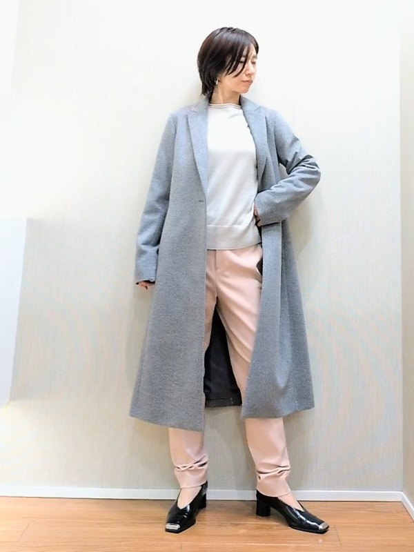 ミズタさんの「UNTITLED｜ウールカシミヤテーラーコート」を使ったコーディネート