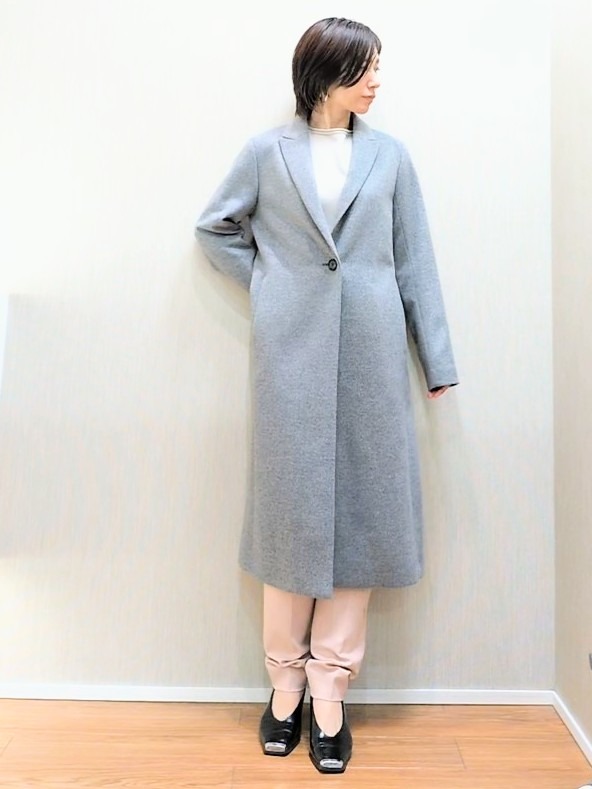ミズタさんの「UNTITLED｜ウールカシミヤテーラーコート」を使ったコーディネート