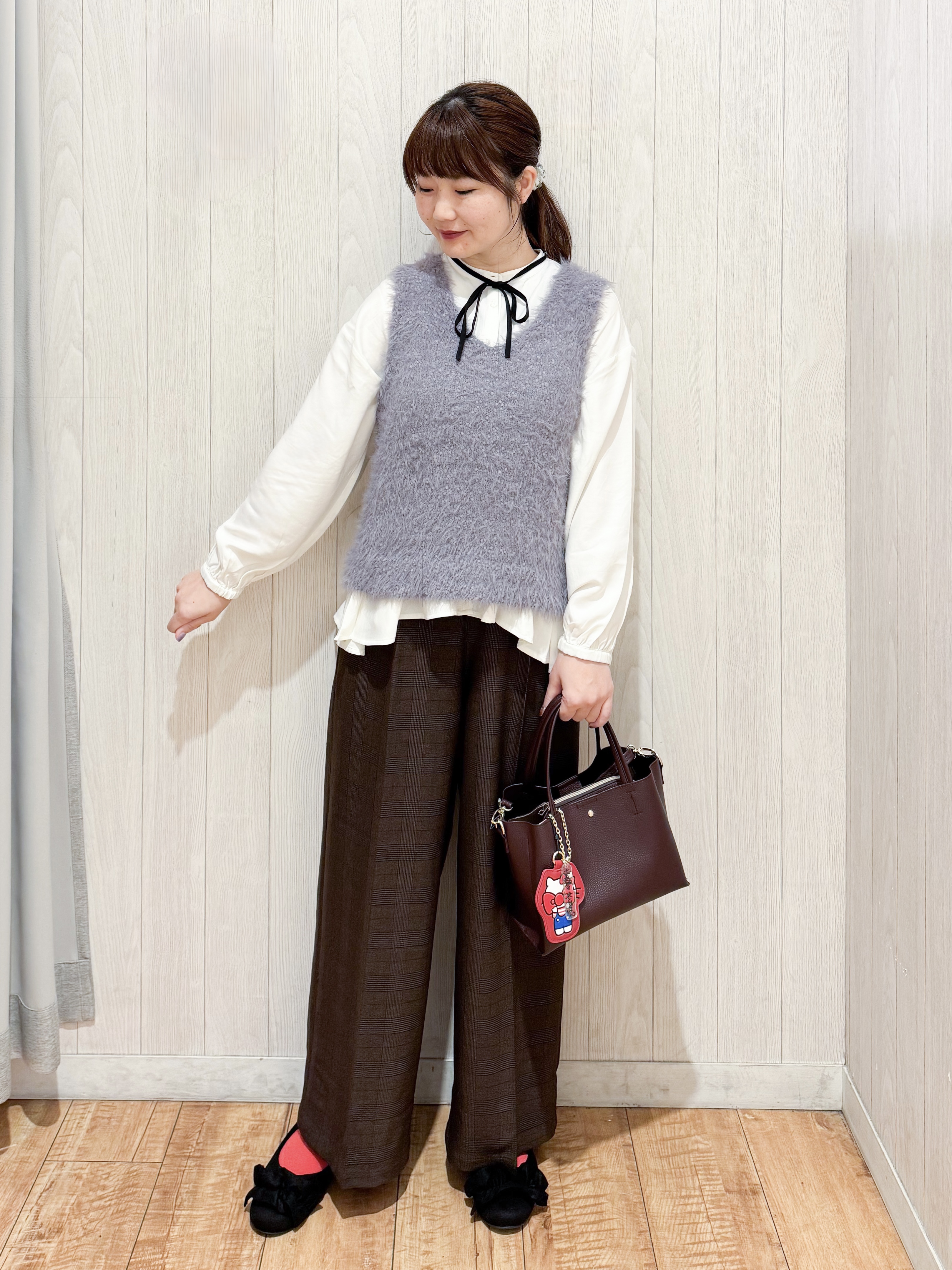 愛さんの「SHOO･LA･RUE｜【セットアップ可/洗濯後しわになりにくい】ウールフィール ダブルジャケット」を使ったコーディネート