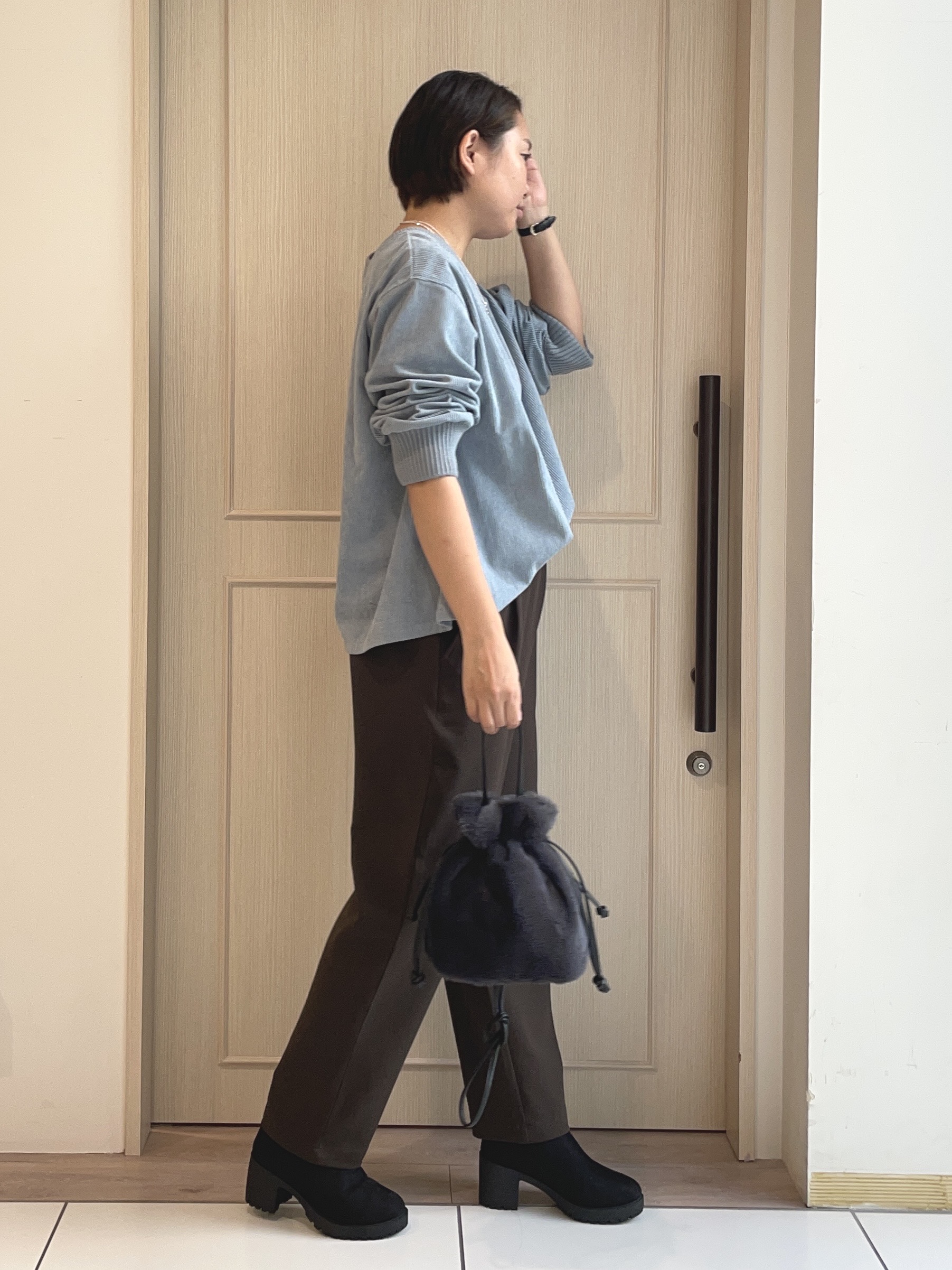 大畠和沙さんの「SHOO･LA･RUE｜【S-LL/洗濯機可/前後2WAY】大人カジュアルにきまる コーデュロイトップス」を使ったコーディネート