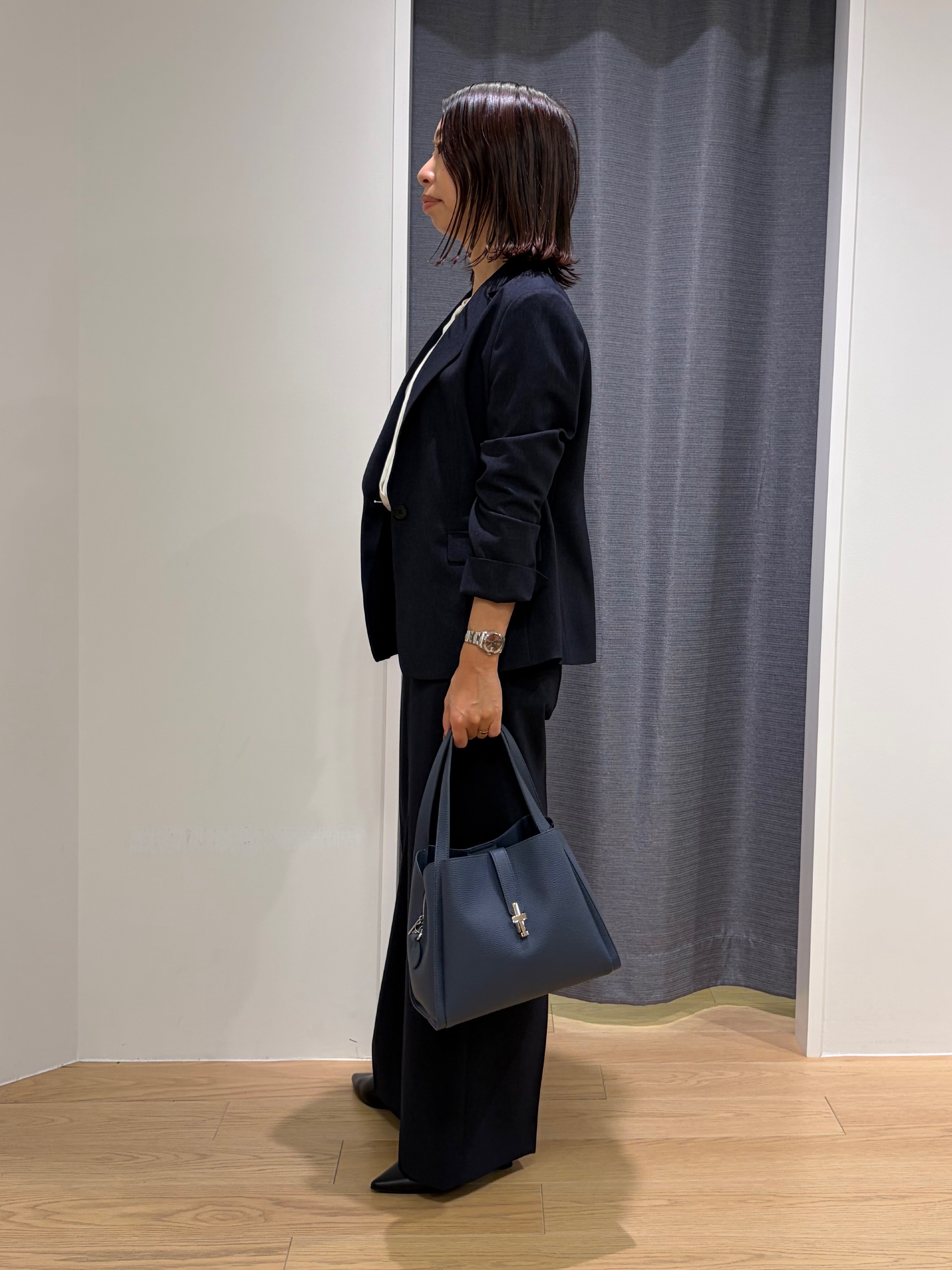 Mikoさんの「INDIVI｜【洗える／通勤／スーツ】メランジストレッチ テーラードカラージャケット」を使ったコーディネート