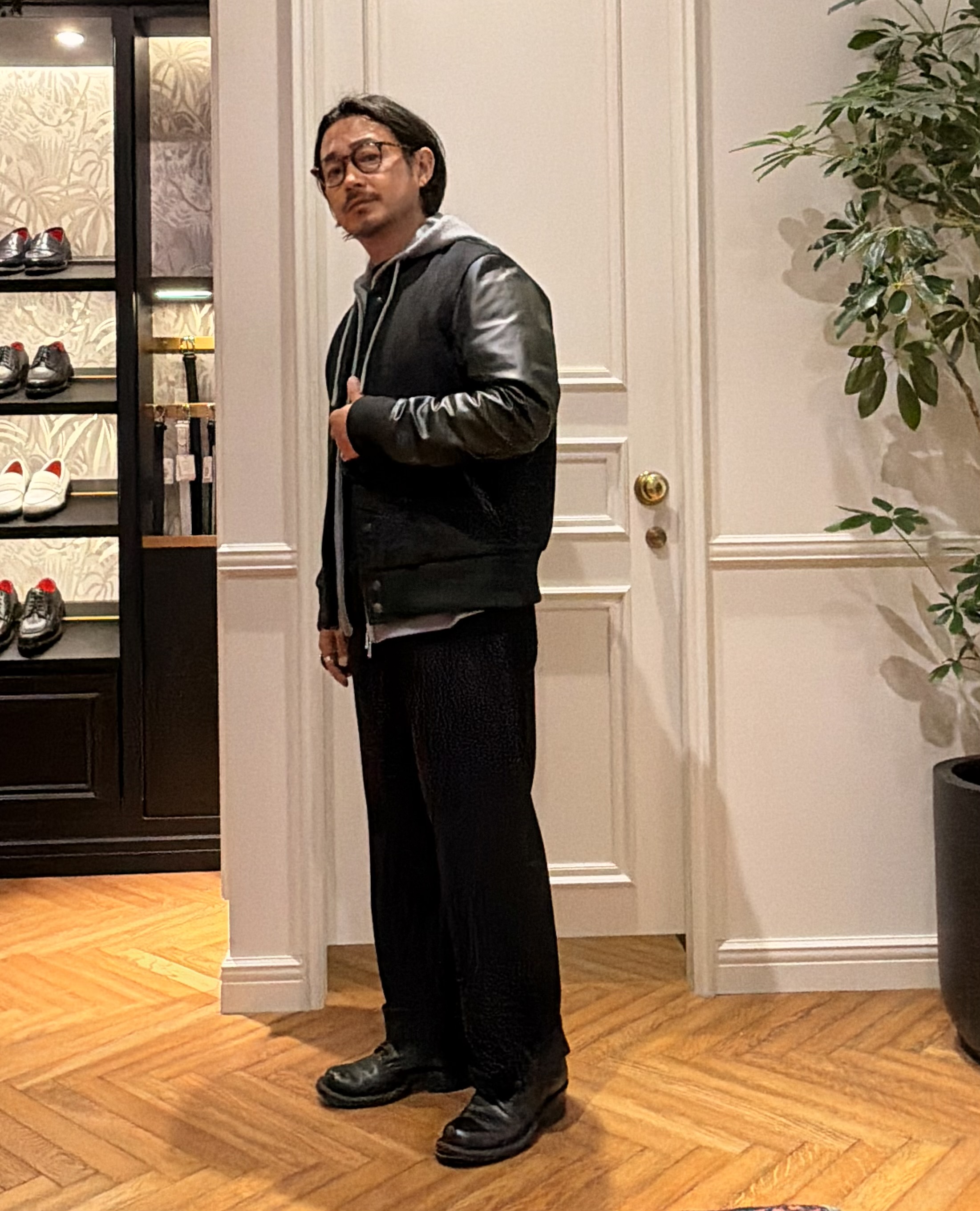 鶴田大士さんの「DRESSTERIOR｜【干場義雅&times;DRESSTERIOR】スタジャン」を使ったコーディネート