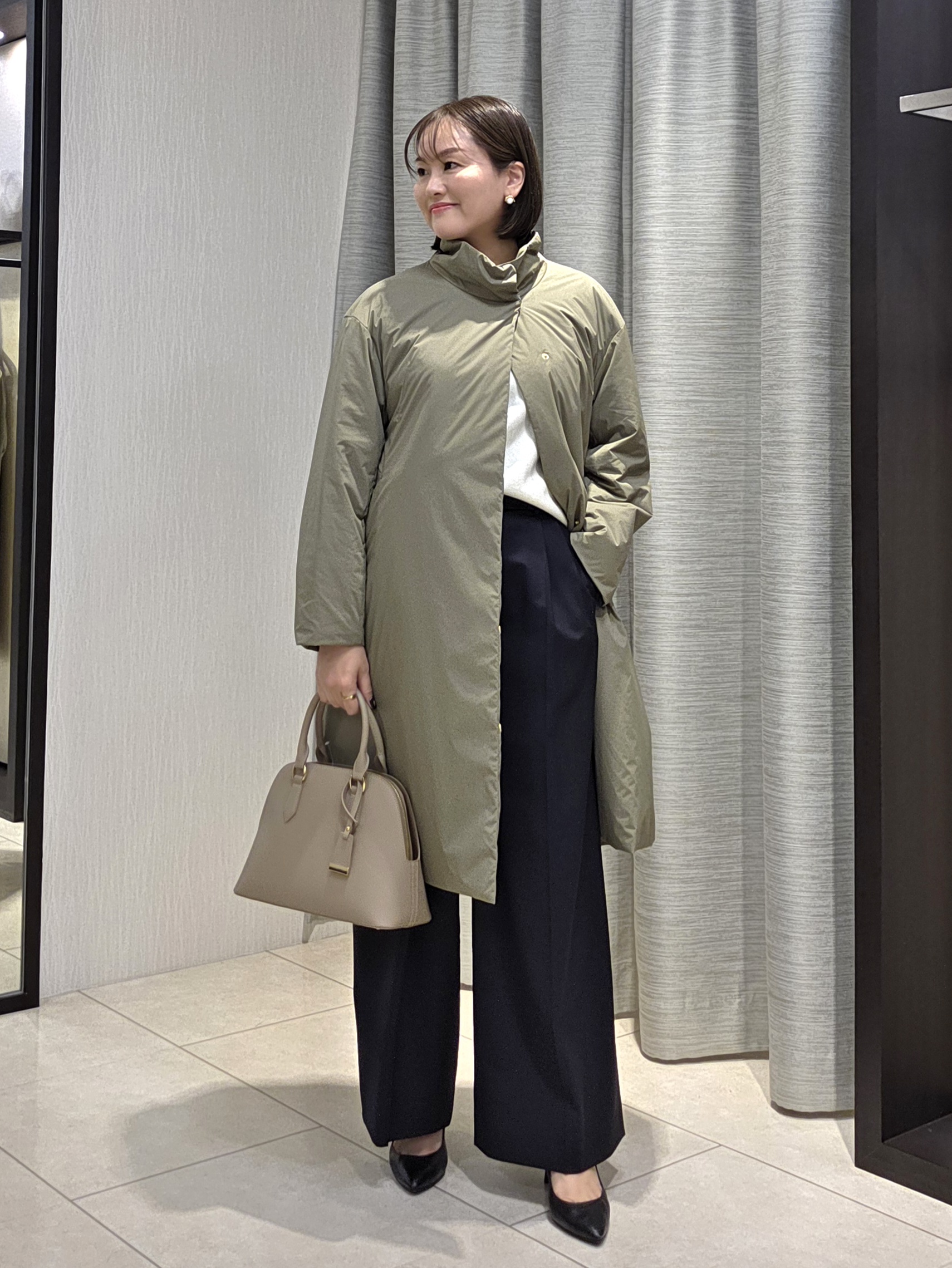 naokoさんの「UNTITLED｜【撥水/軽量/薄中綿入り】スタンドカラーコート」を使ったコーディネート
