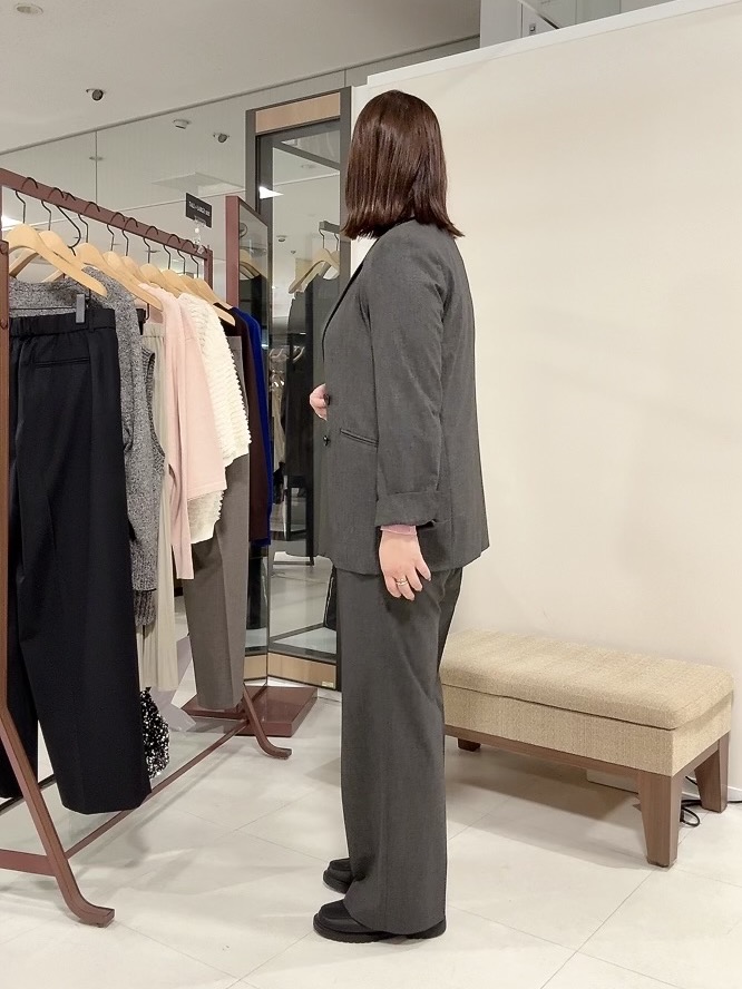 YUIさんの「UNTITLED｜【セットアップ可/秋羽織り/お仕事スーツ】ウールブレンドダブルジャケット」を使ったコーディネート