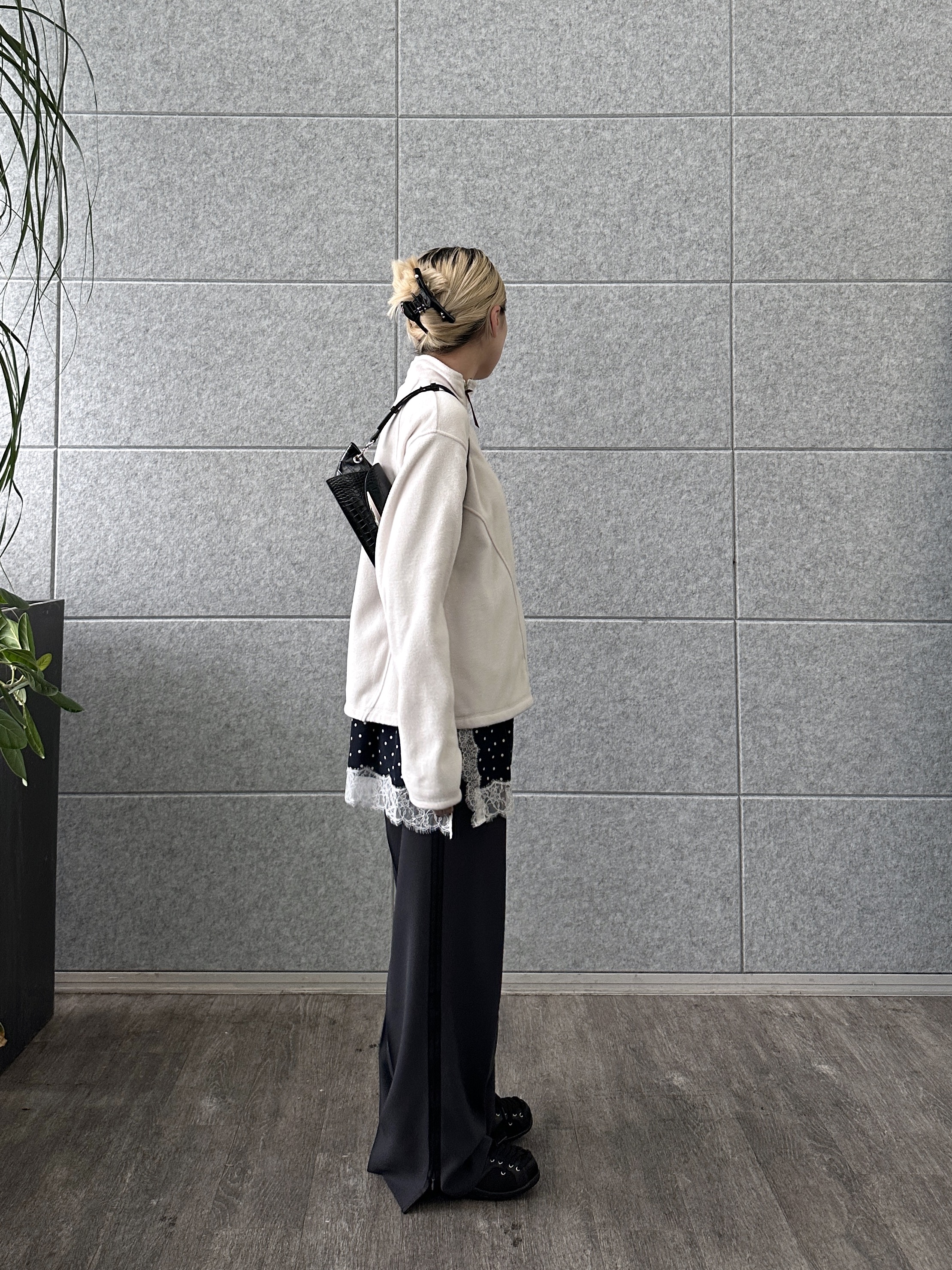 Buyer sakkoさんの「CODE A｜Girls department Club｜FLEECE CURVE ZIP BLOUSON」を使ったコーディネート