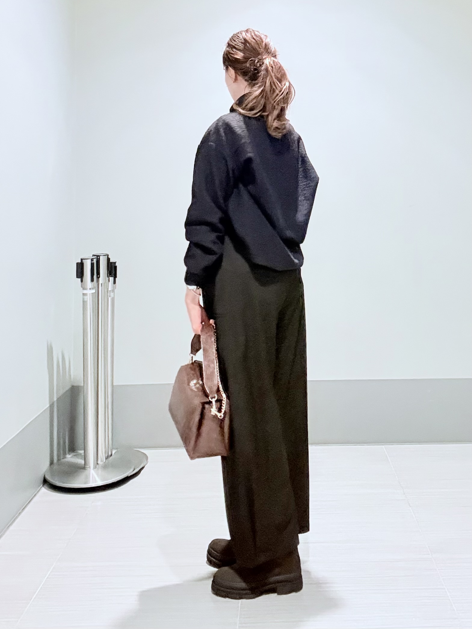Yamaさんの「DRESSTERIOR｜【STORY11月号掲載】カービー カーゴパンツ」を使ったコーディネート
