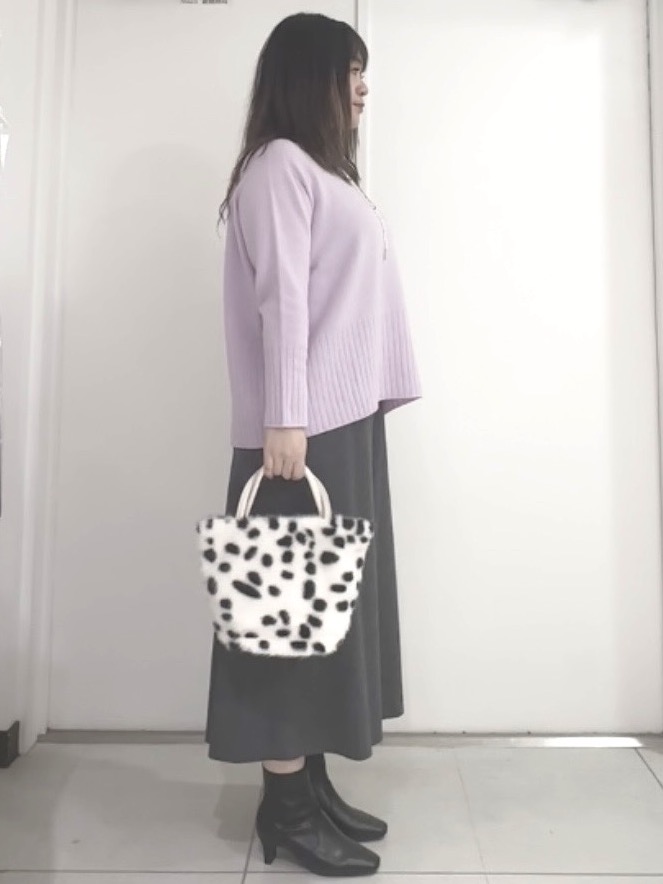 miさんの「Reflect｜【手洗い可】ミドルゲージホールガーメントニット」を使ったコーディネート