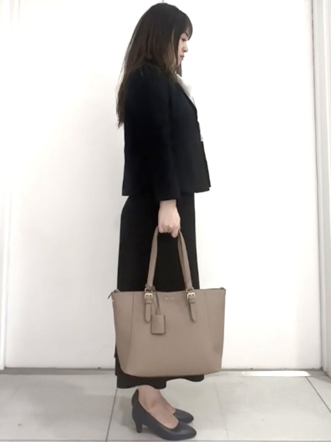 miさんの「Reflect｜【SS-4Lサイズ／セットアップ可】ペプラムデザイン テーラードジャケット」を使ったコーディネート