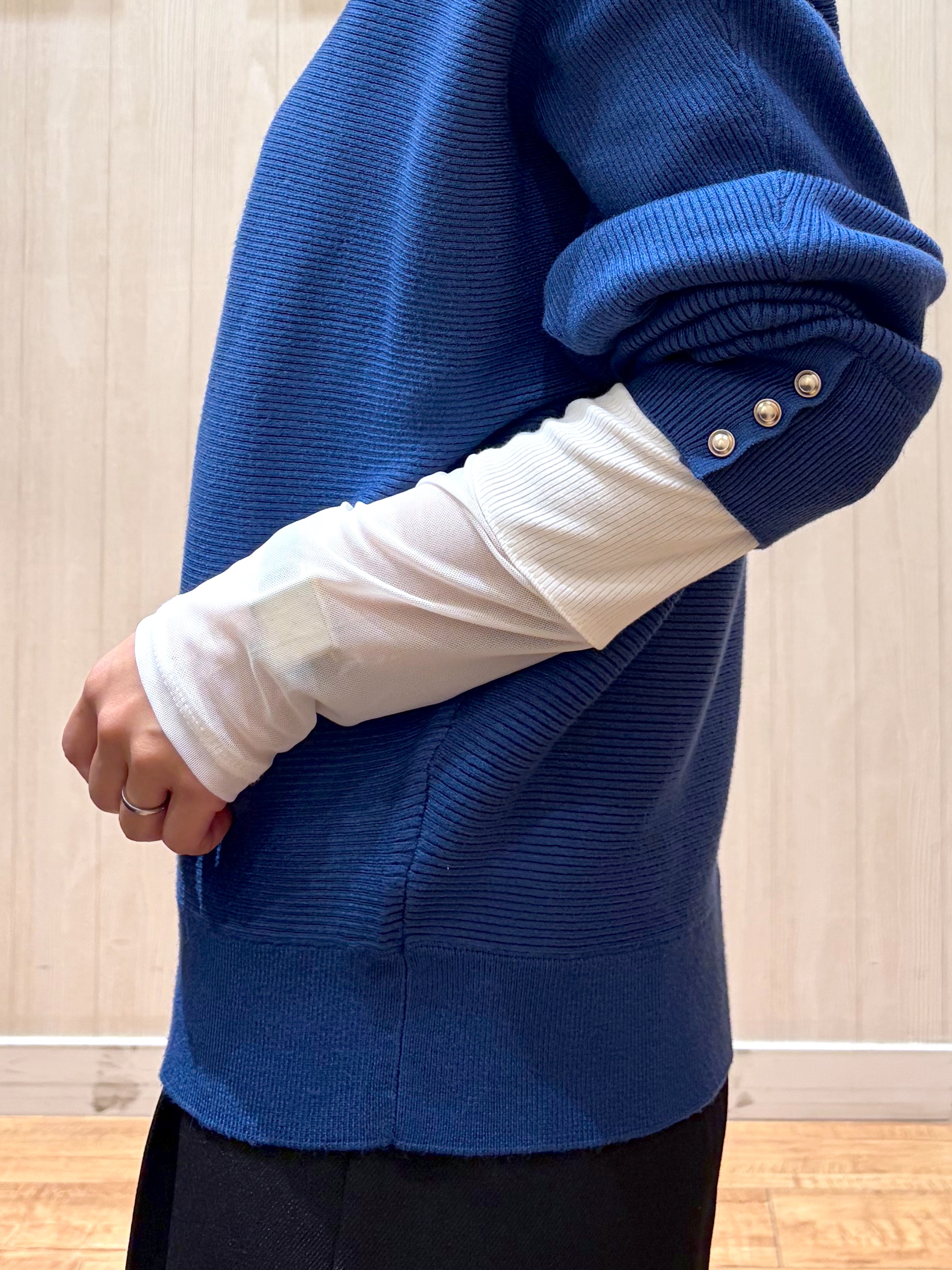 shirayuuuさんの「SHOO･LA･RUE｜【洗濯機可/体型カバー】やわらかリブドルマンニット」を使ったコーディネート