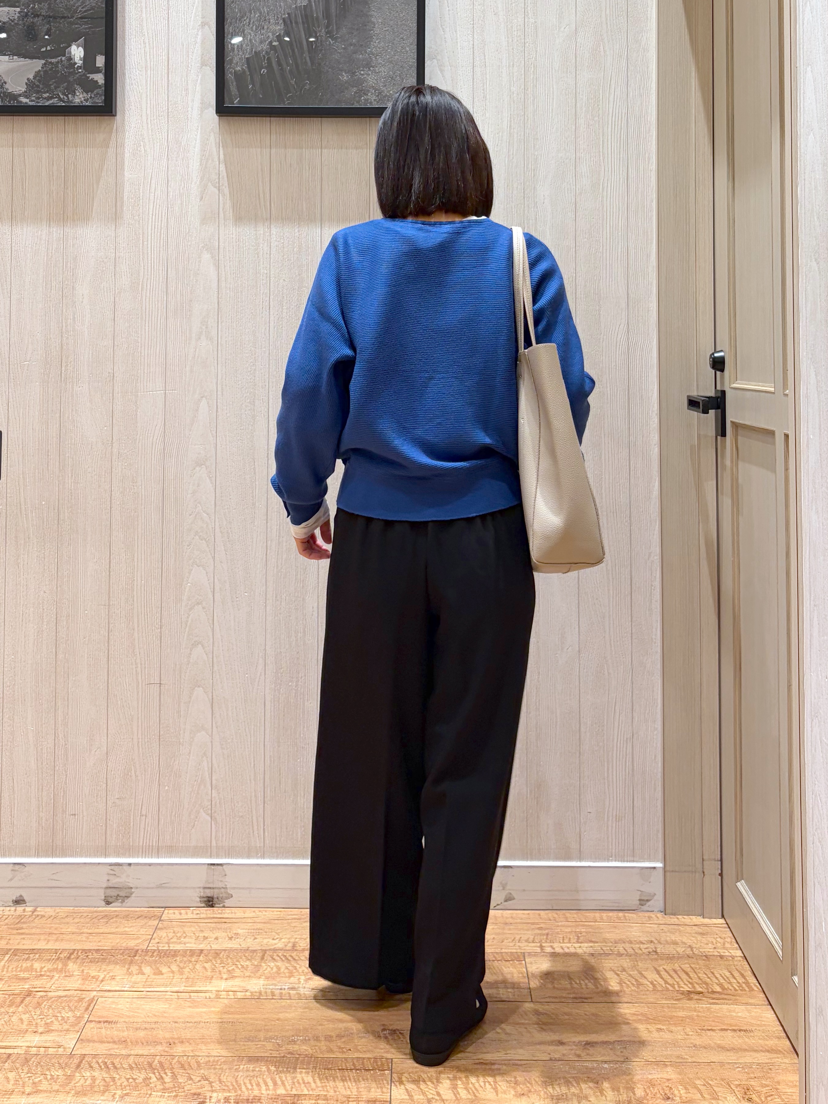 shirayuuuさんの「SHOO･LA･RUE｜【洗濯機可/体型カバー】やわらかリブドルマンニット」を使ったコーディネート
