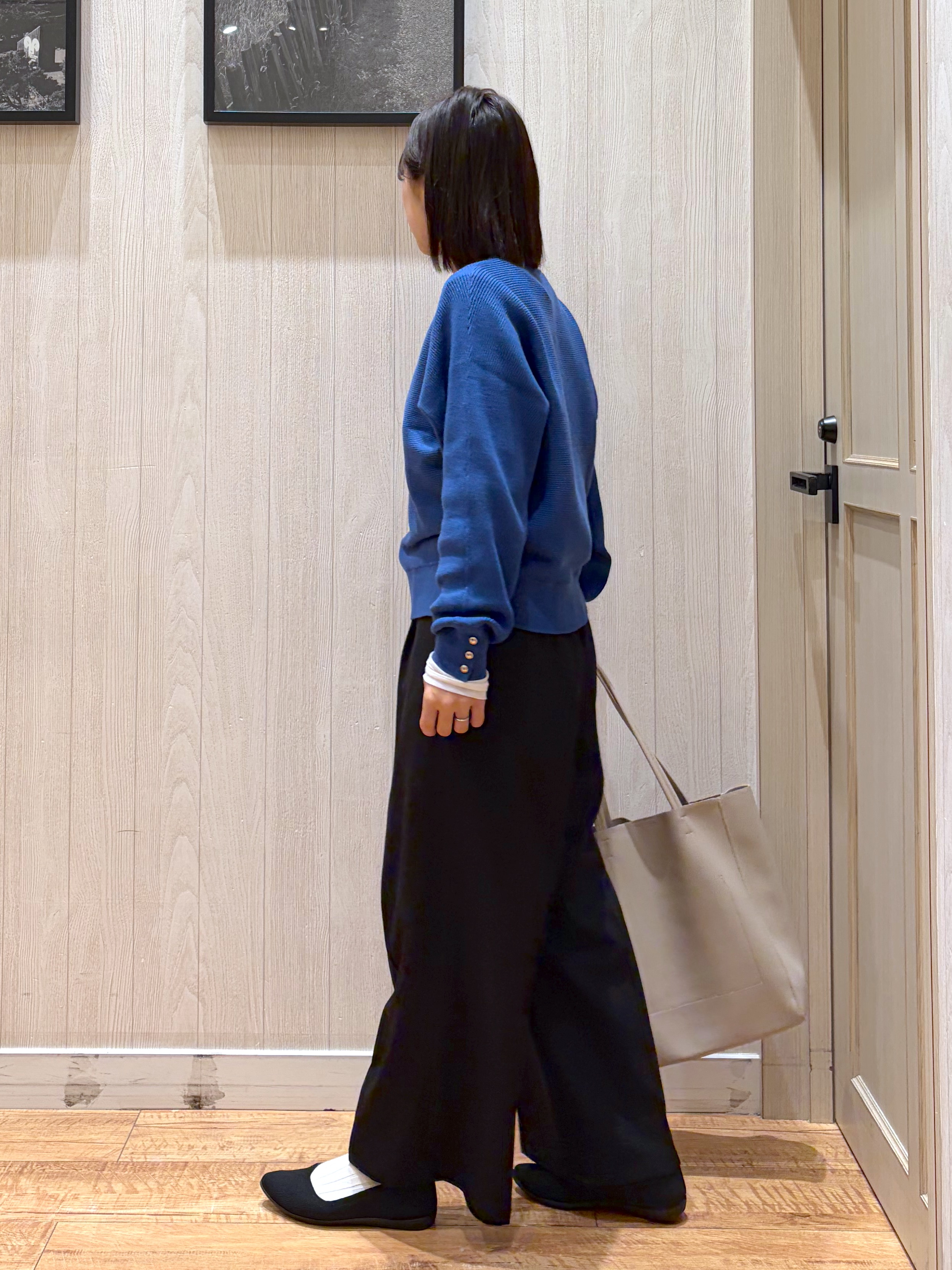 shirayuuuさんの「SHOO･LA･RUE｜【洗濯機可/体型カバー】やわらかリブドルマンニット」を使ったコーディネート