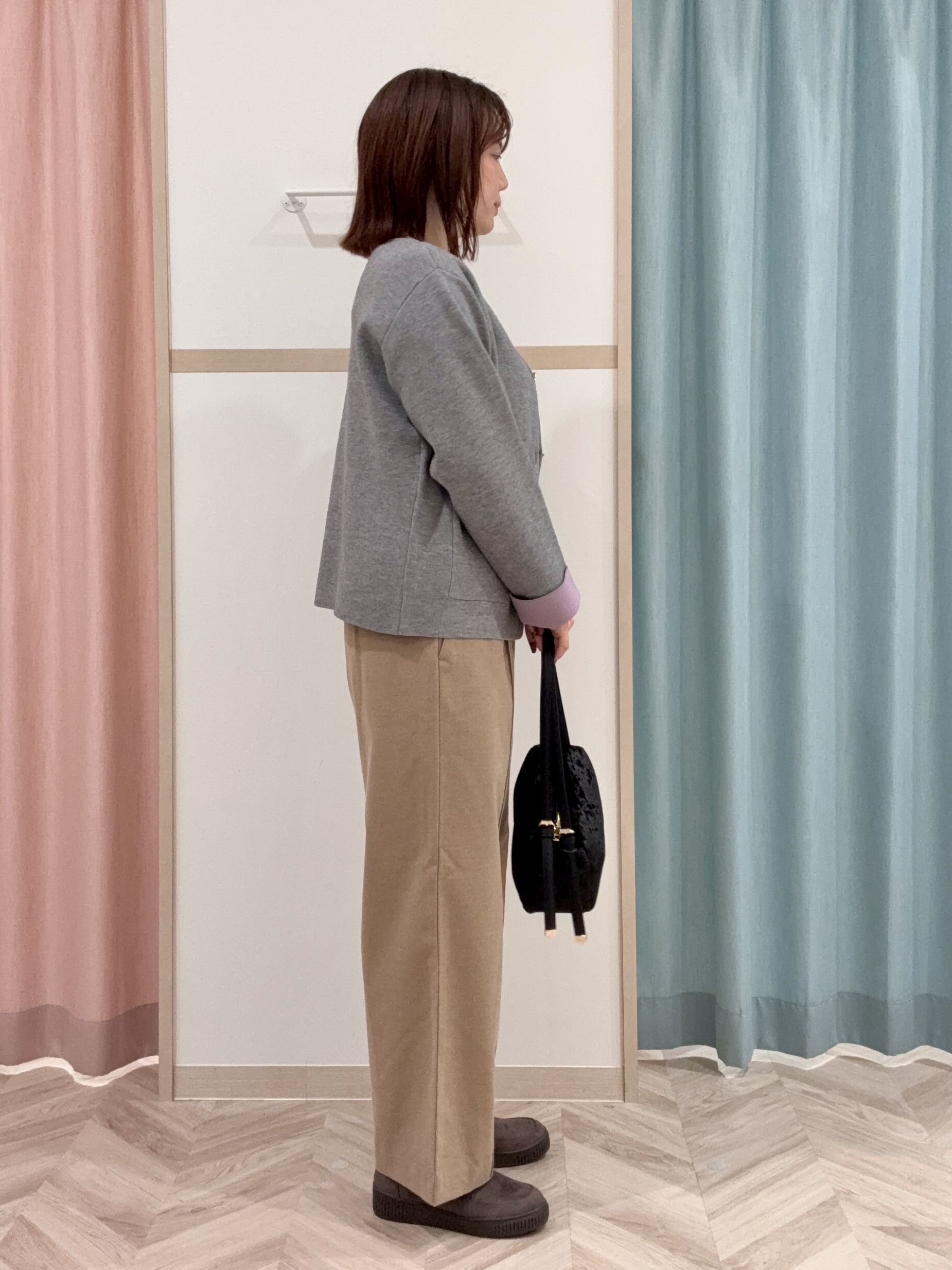 kさんの「SHOO･LA･RUE｜【S-LL/洗濯機可/静電気防止】もちもち配色ダブルフェイスカーディガン」を使ったコーディネート