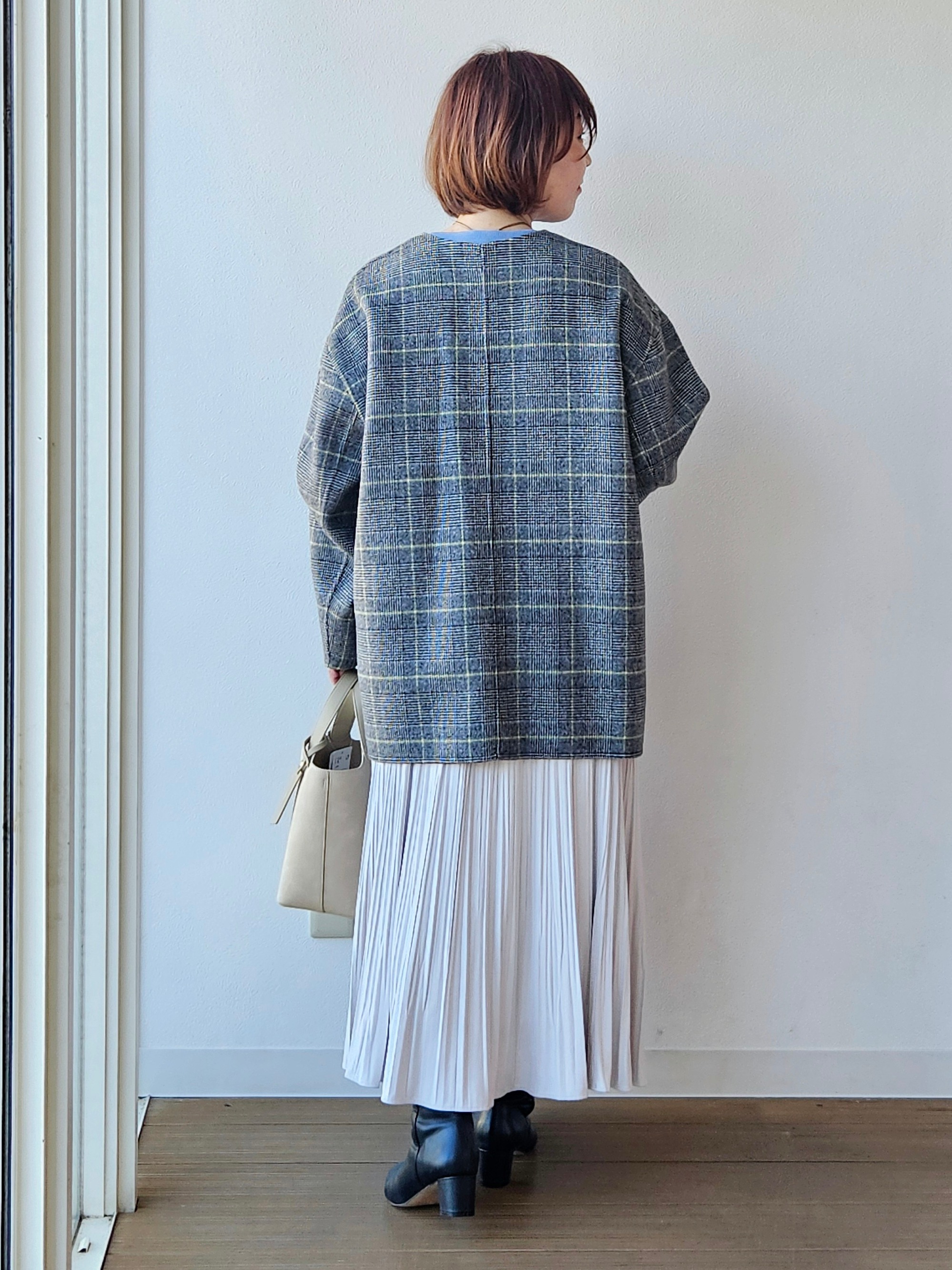 やじまさんの「UNTITLED｜【マフラー付き/ゆったり】リバーコート」を使ったコーディネート