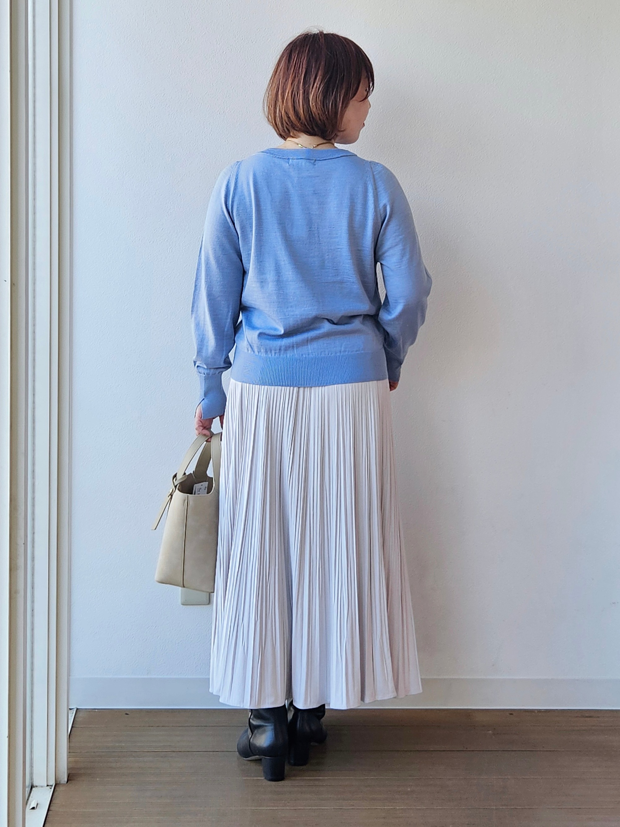 やじまさんの「UNTITLED｜【マフラー付き/ゆったり】リバーコート」を使ったコーディネート