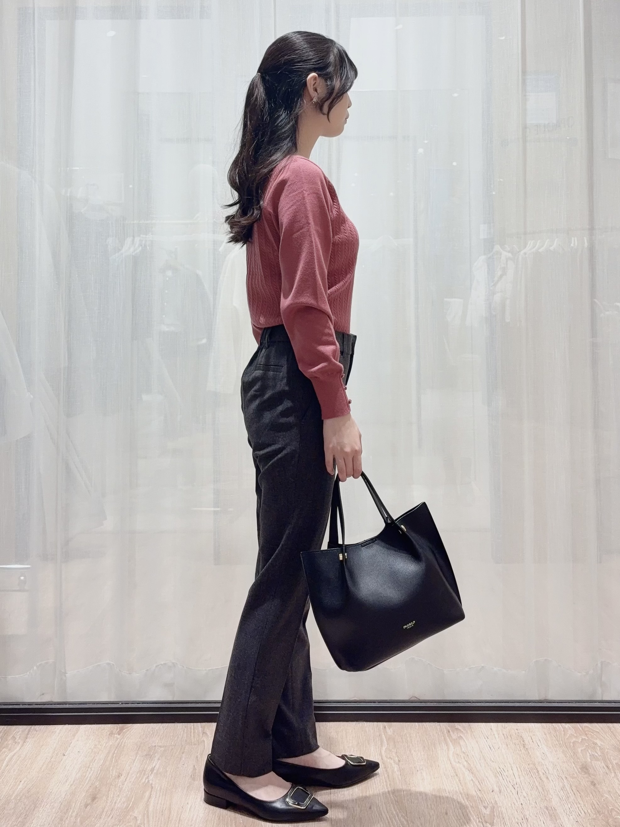 ぞうげさんの「OPAQUE.CLIP｜クルーネックケーブルニット【洗濯機OK】」を使ったコーディネート