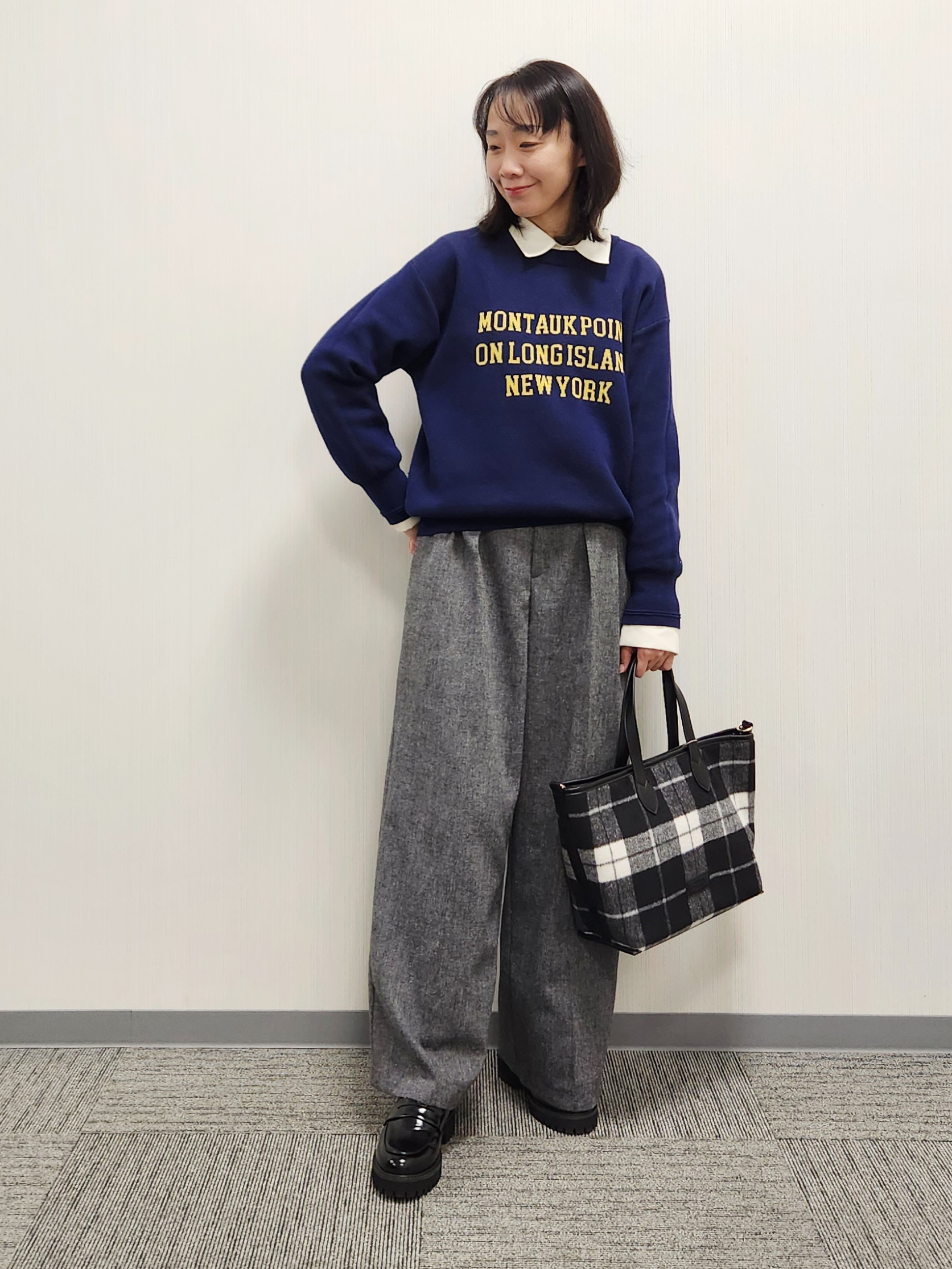 naraさんの「Dessin｜【店頭人気/洗濯機OK/秋レイヤード】スウェットライク ロゴニット」を使ったコーディネート