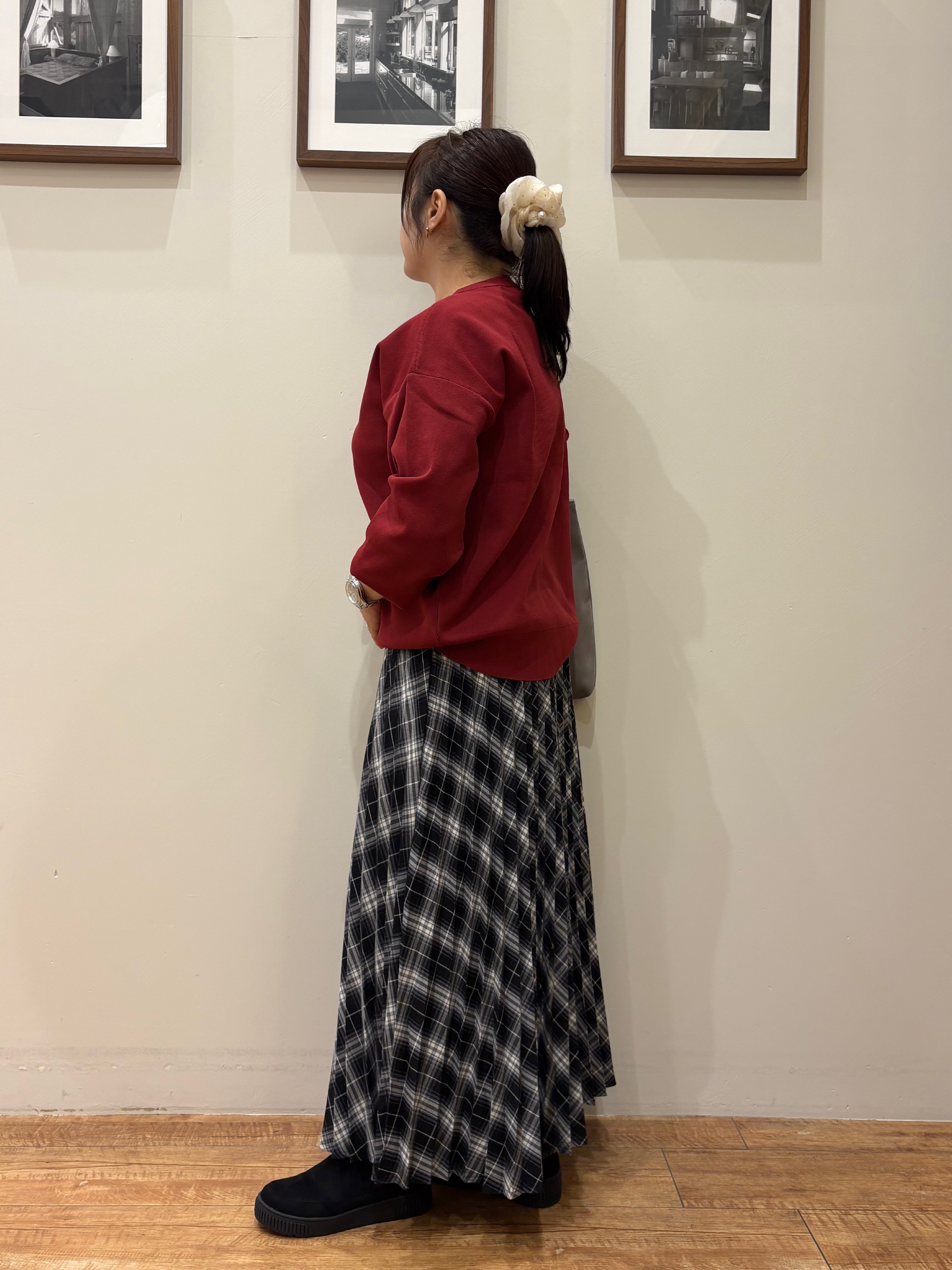 きっちょんさんの「SHOO･LA･RUE｜【セットアップ可/洗濯機可】軽やかに羽織れる スポンディッシュ ニットカーディガン」を使ったコーディネート