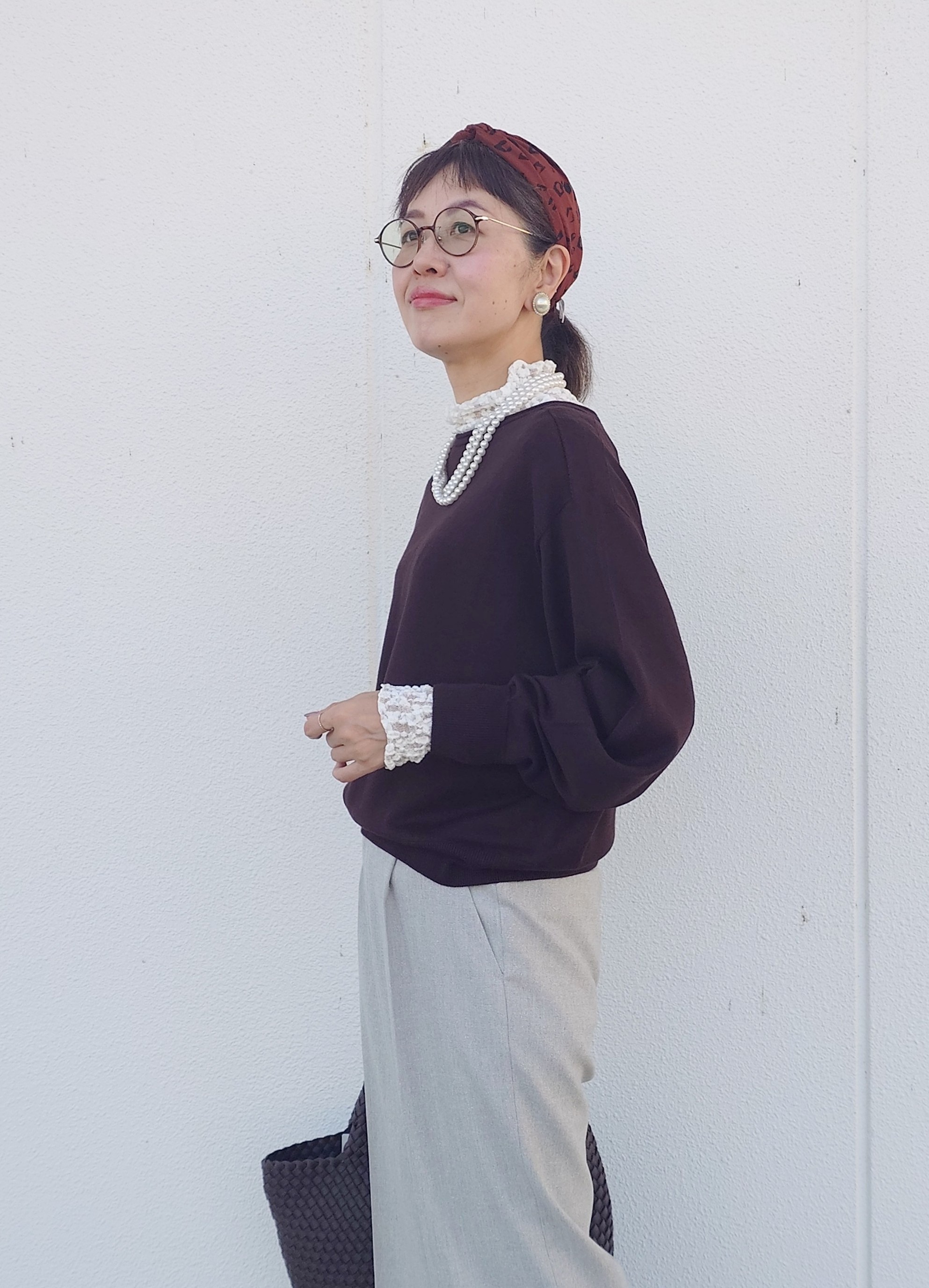 MUTSUKOさんの「UNTITLED｜【店頭人気！/品よくゆったり】ボリュームスリーブニットプルオーバー」を使ったコーディネート