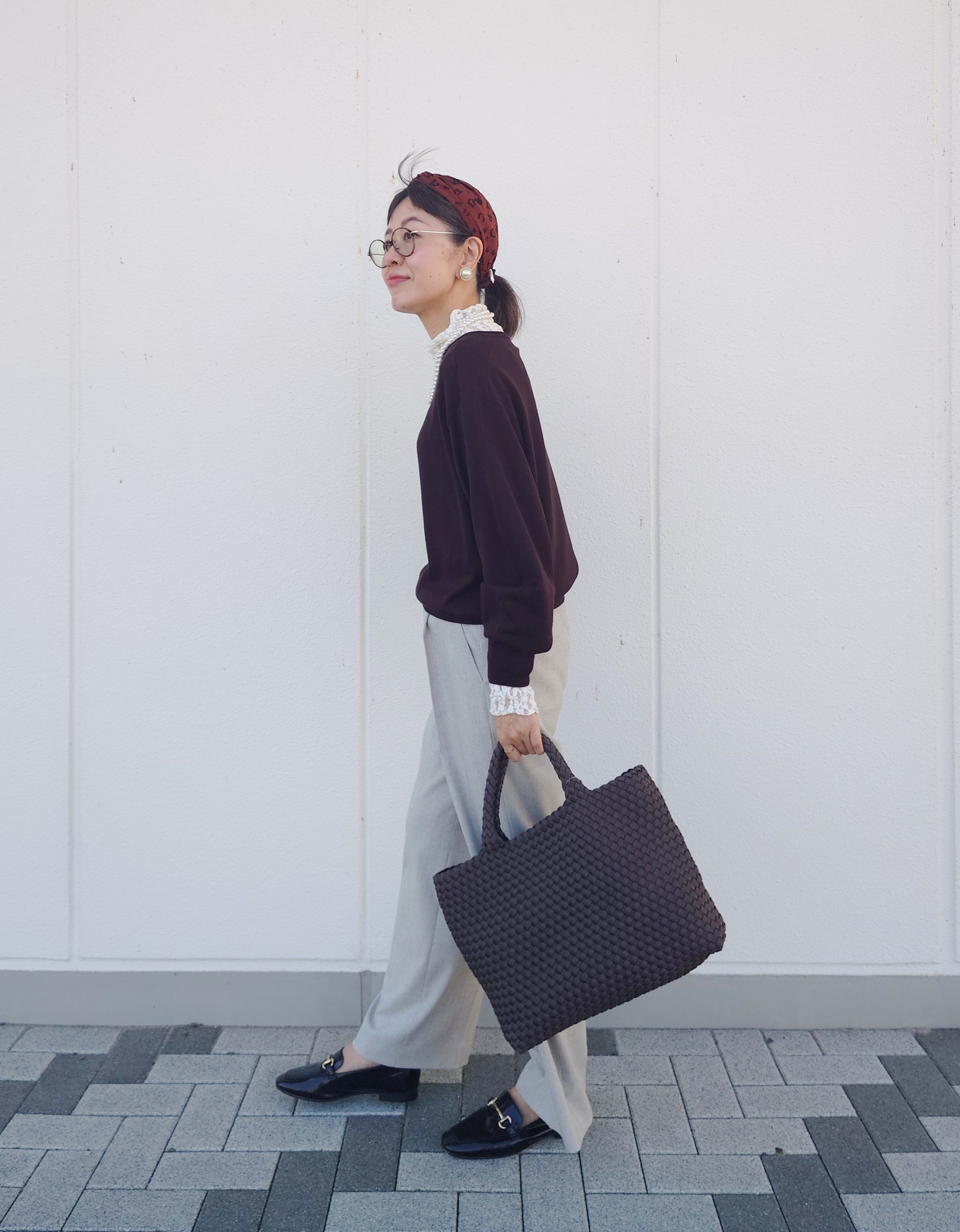 MUTSUKOさんの「UNTITLED｜【店頭人気！/品よくゆったり】ボリュームスリーブニットプルオーバー」を使ったコーディネート