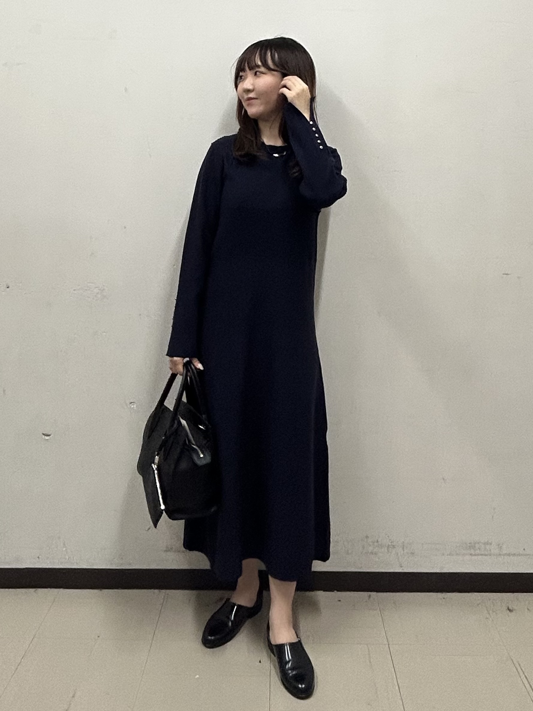 noeさんの「INDIVI｜【一着でコーデ完成！】ニットコンビ 美スタイルワンピース」を使ったコーディネート