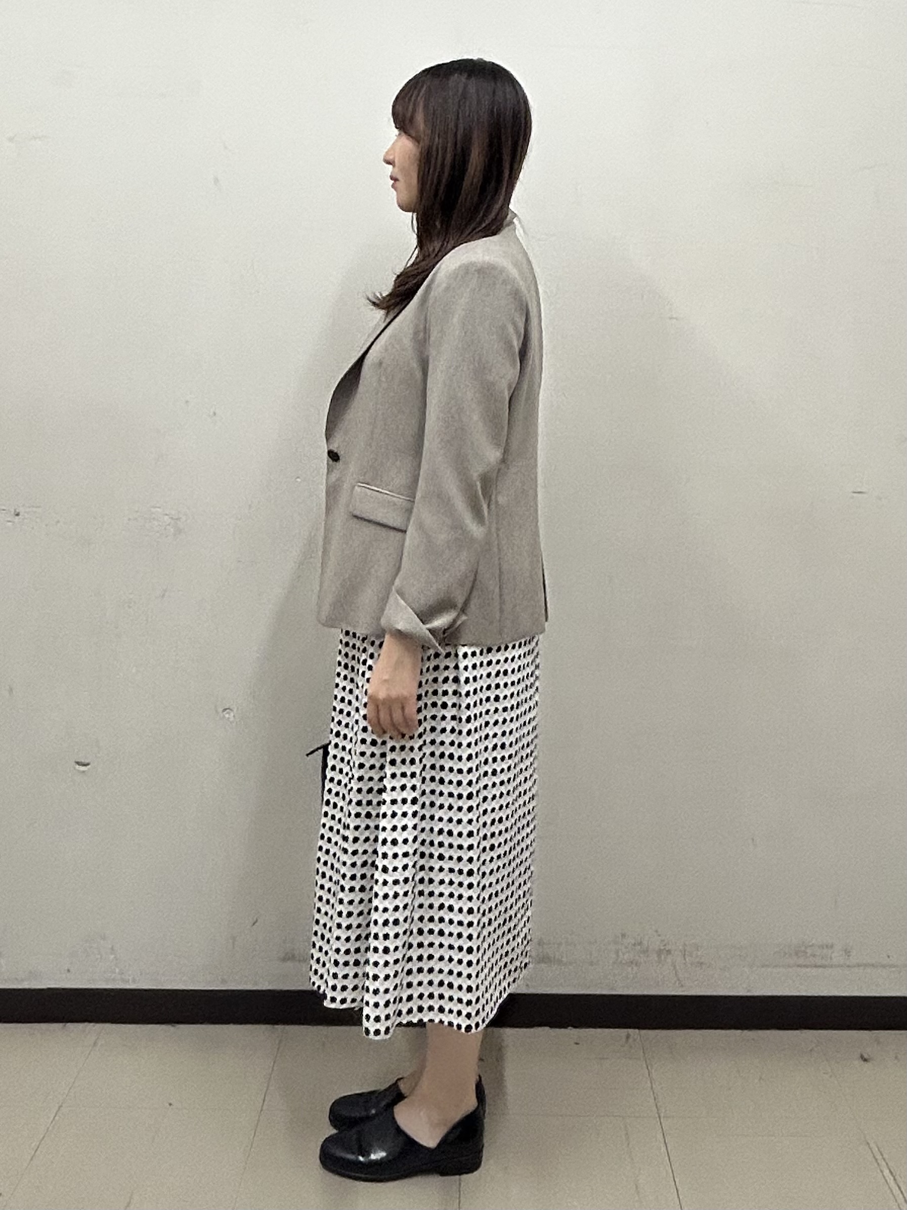noeさんの「INDIVI｜【美シルエット／ベルト付】幾何学ドット柄プリントワンピース」を使ったコーディネート