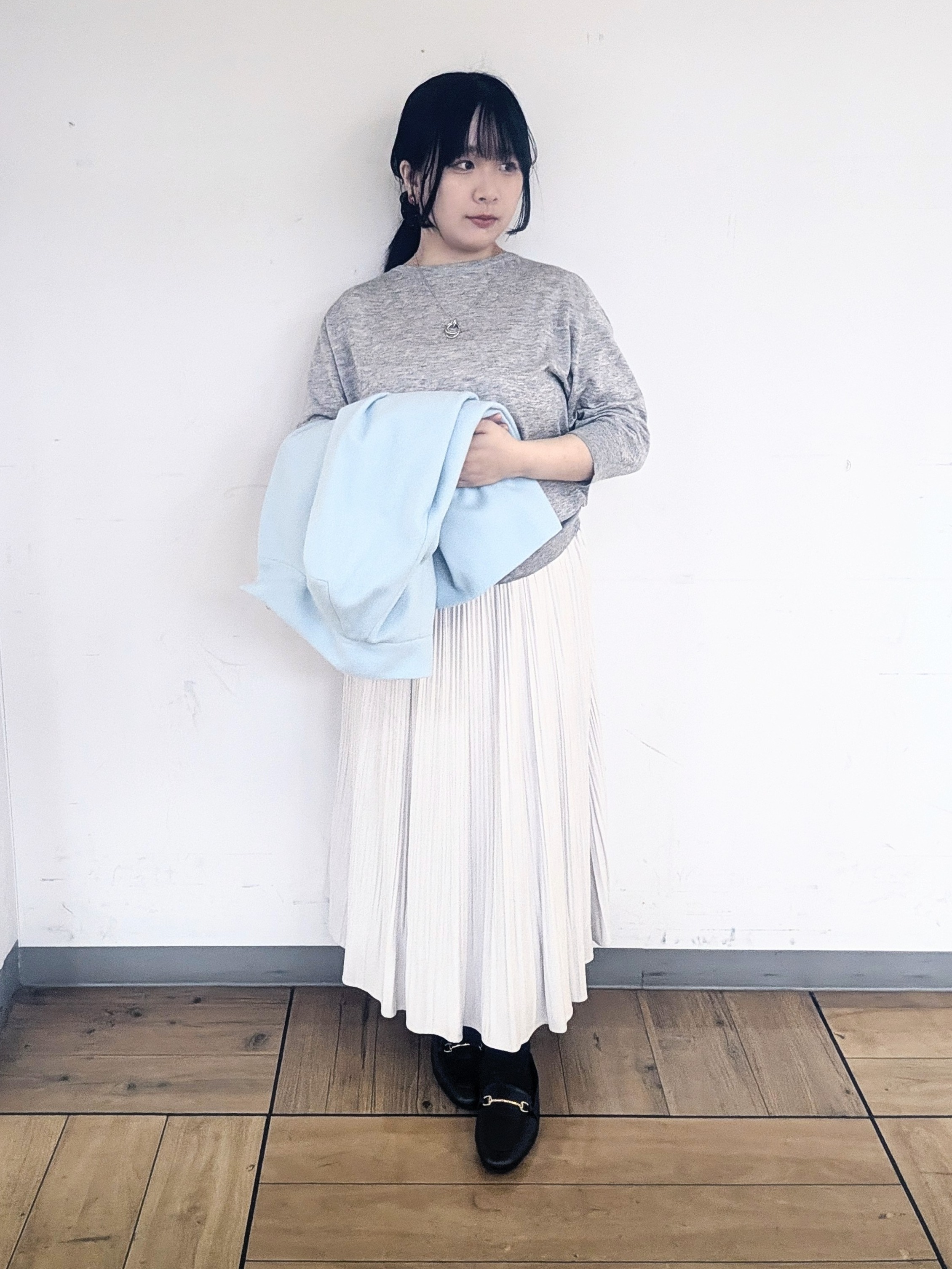 Mizukiさんの「UNTITLED｜【軽アウター/ウール100】ウールショートコート」を使ったコーディネート