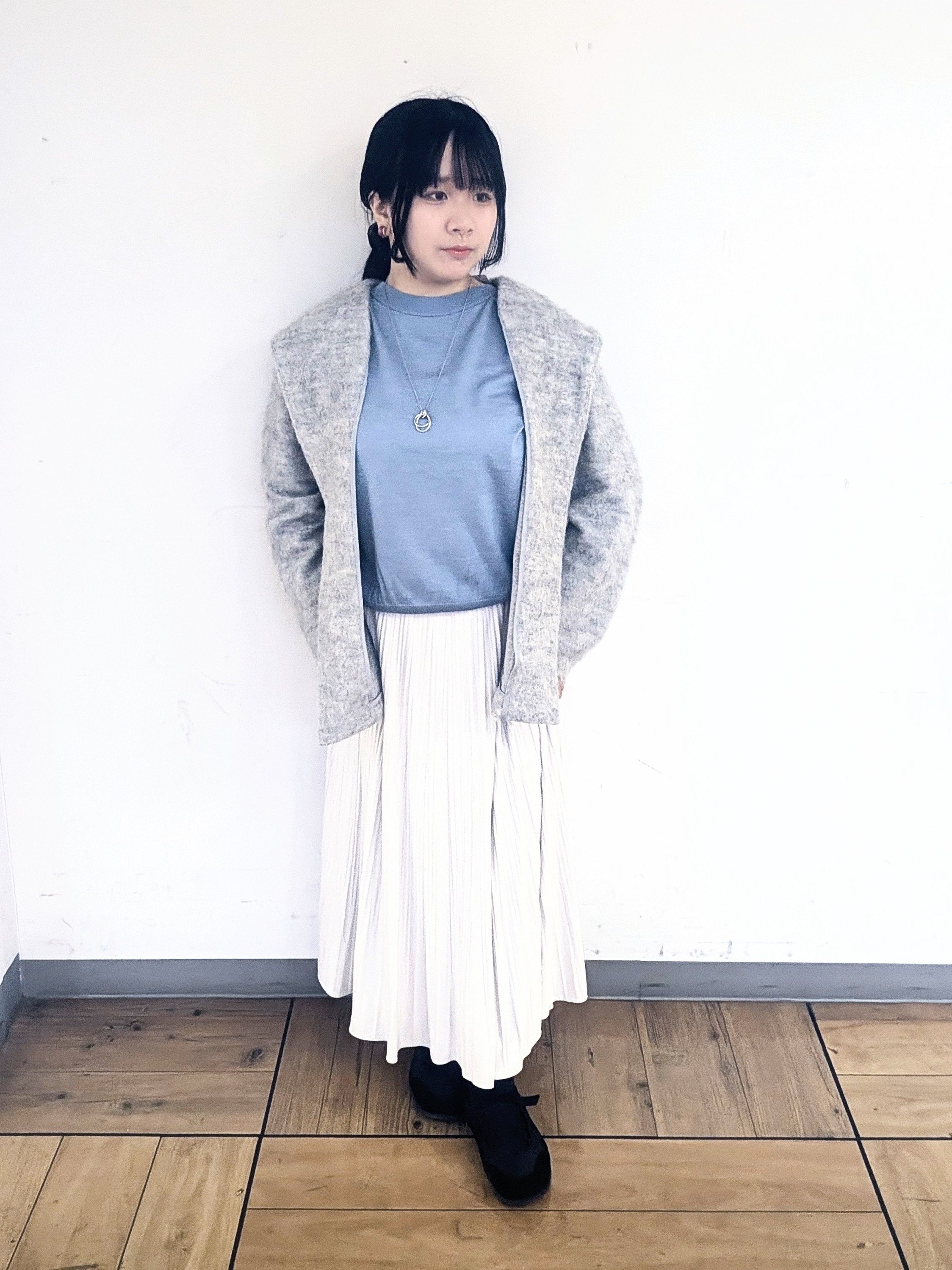 Mizukiさんの「UNTITLED｜【軽アウター/秋羽織り】シャギーフーディ―カーディガン」を使ったコーディネート