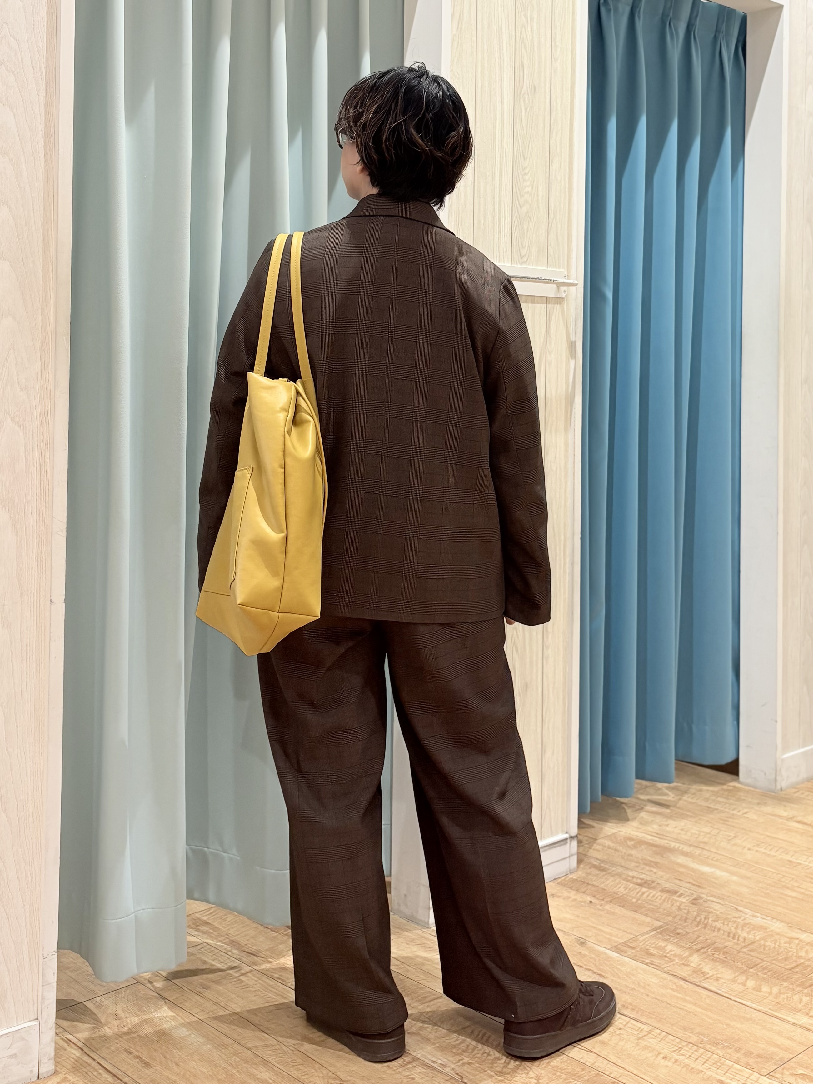 砂糖さんの「SHOO･LA･RUE｜【セットアップ可/洗濯後しわになりにくい】ウールフィール ダブルジャケット」を使ったコーディネート